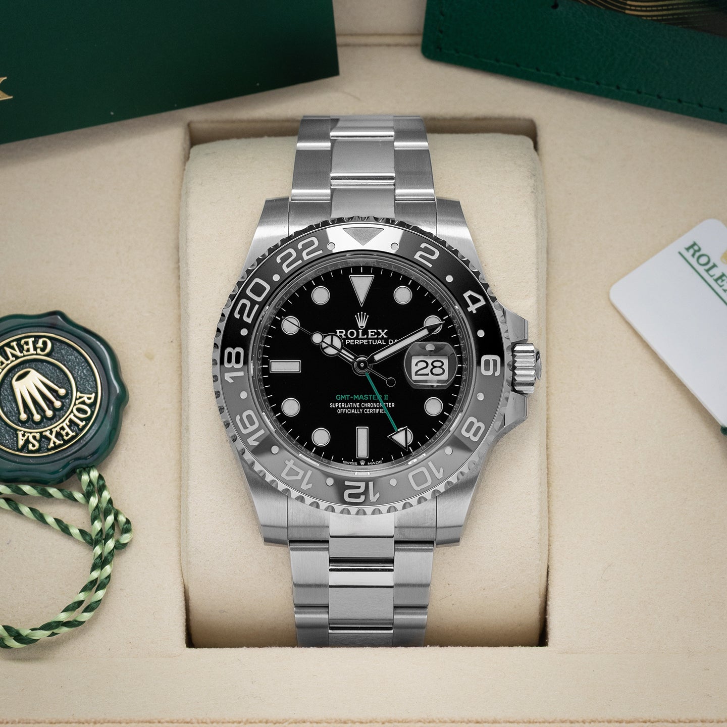 Rolex GMT-Master II 126710GRNR