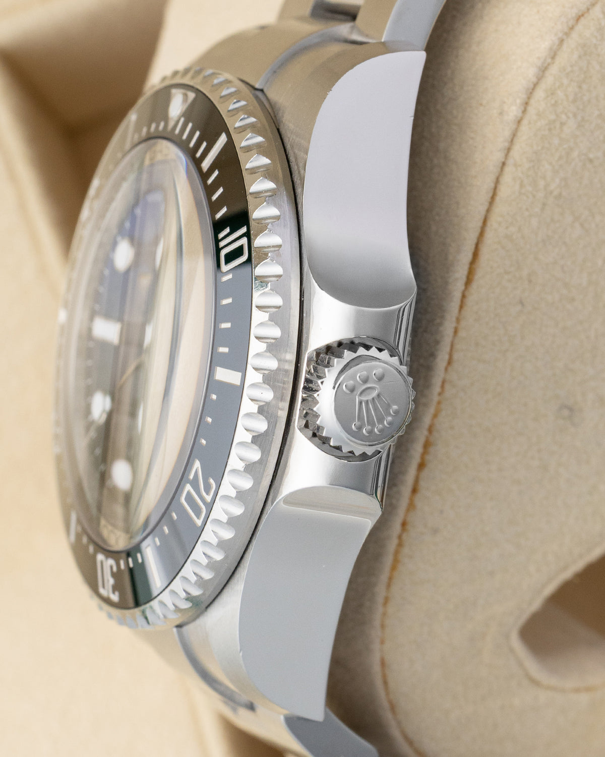 Rolex Sea-Dweller Deepsea 126660