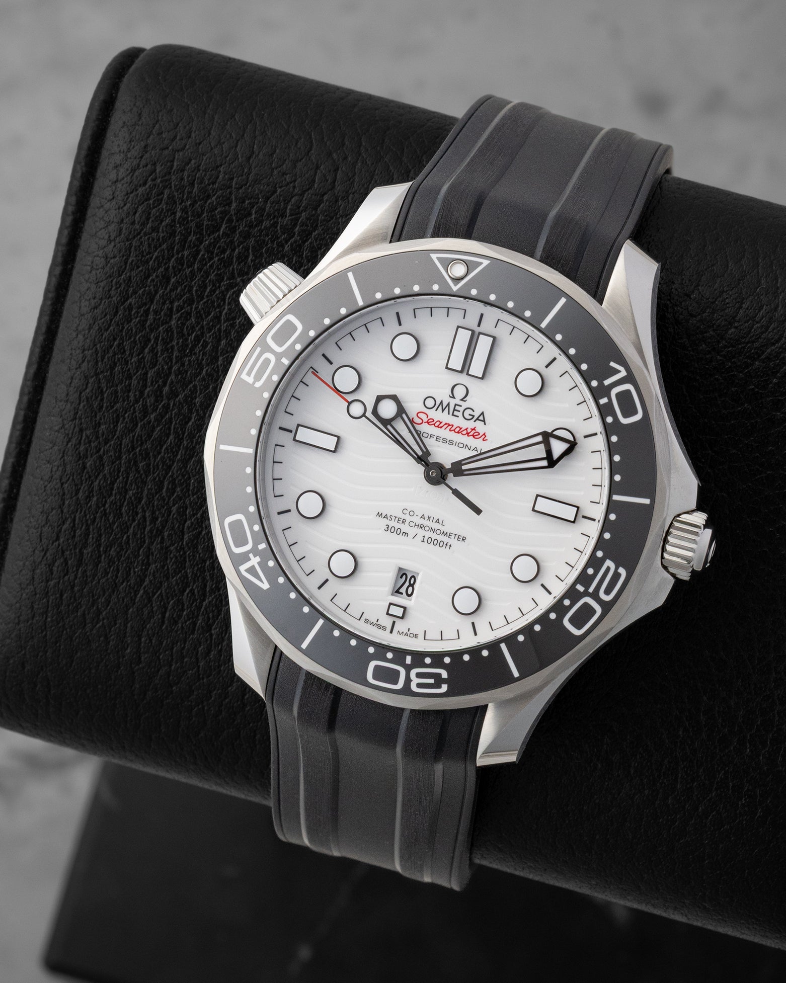 Omega Seamaster Diver 300M | Noah's Fine Watches & Jewelry