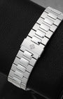 Patek Philippe Nautilus 5990/1A at Noah's Fine Watches & Jewelry