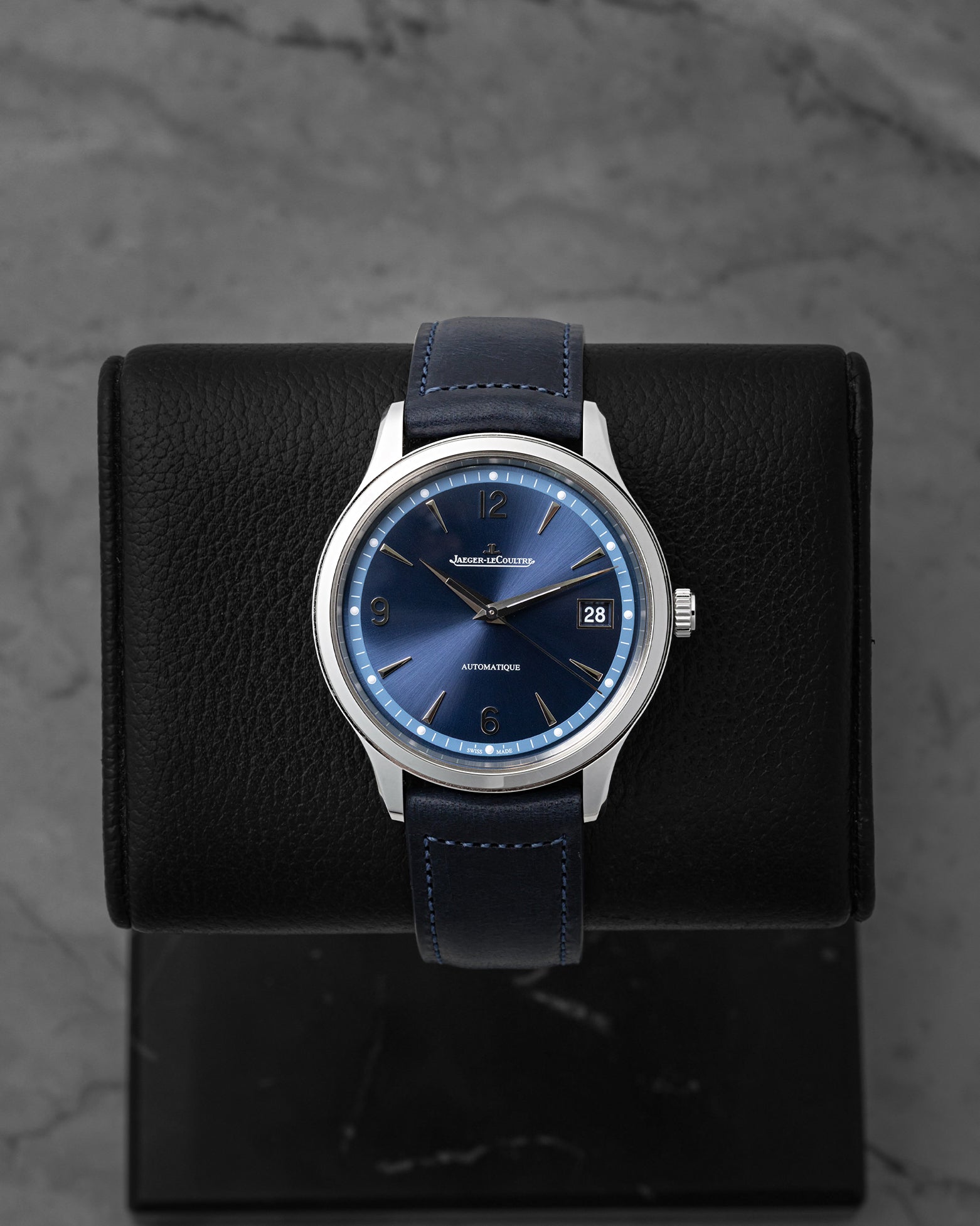 Jaeger-LeCoultre Master Control Date Q4018480 | Noah's Fine Watches & Jewelry