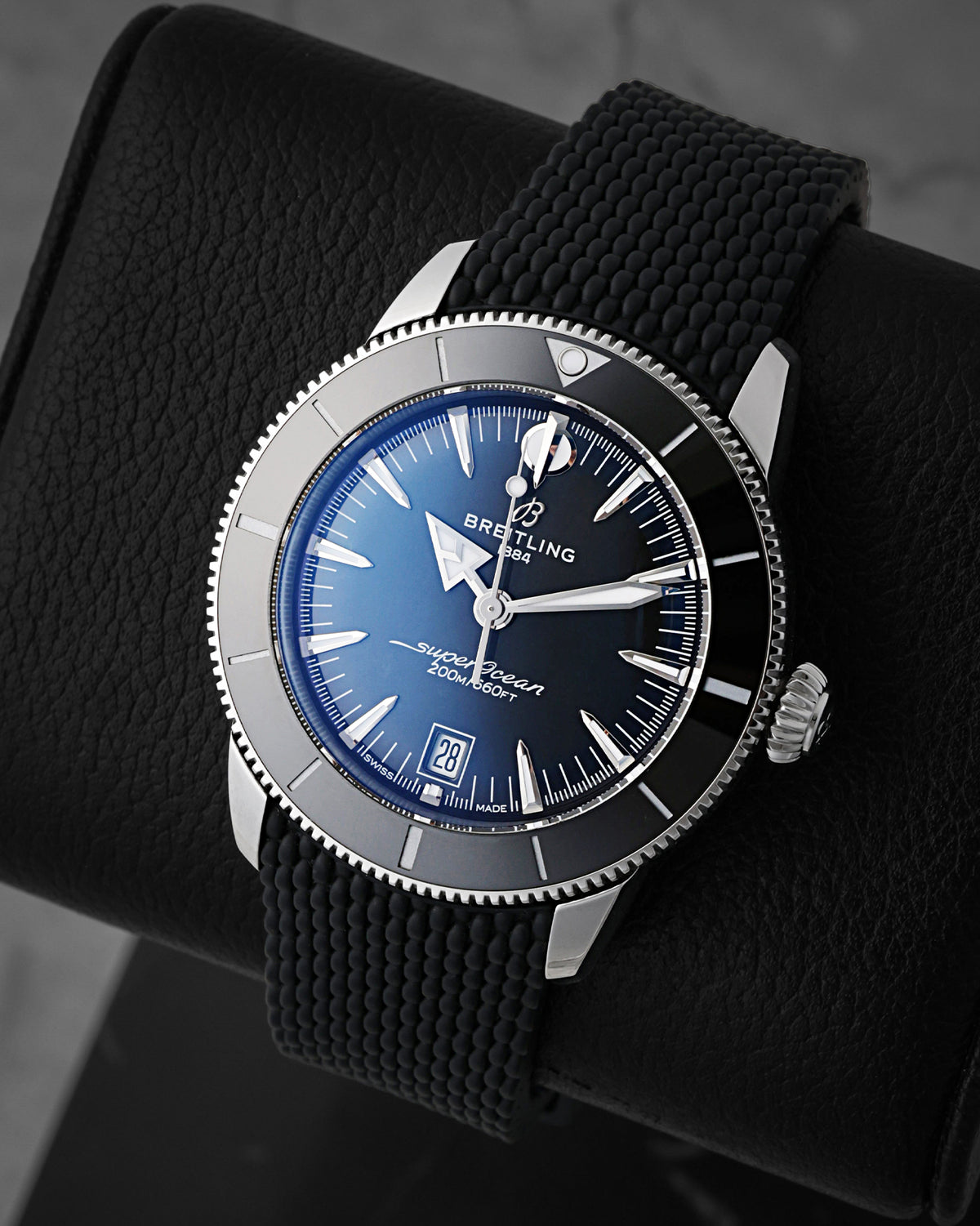 Breitling Superocean Héritage B31 | Noah's Fine Watches & Jewelry