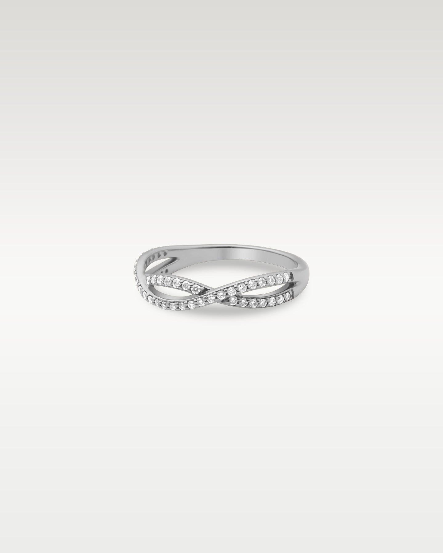 14k White Gold Estenza Infinity Band | Noah's Fine Jewelry Dallas, TX