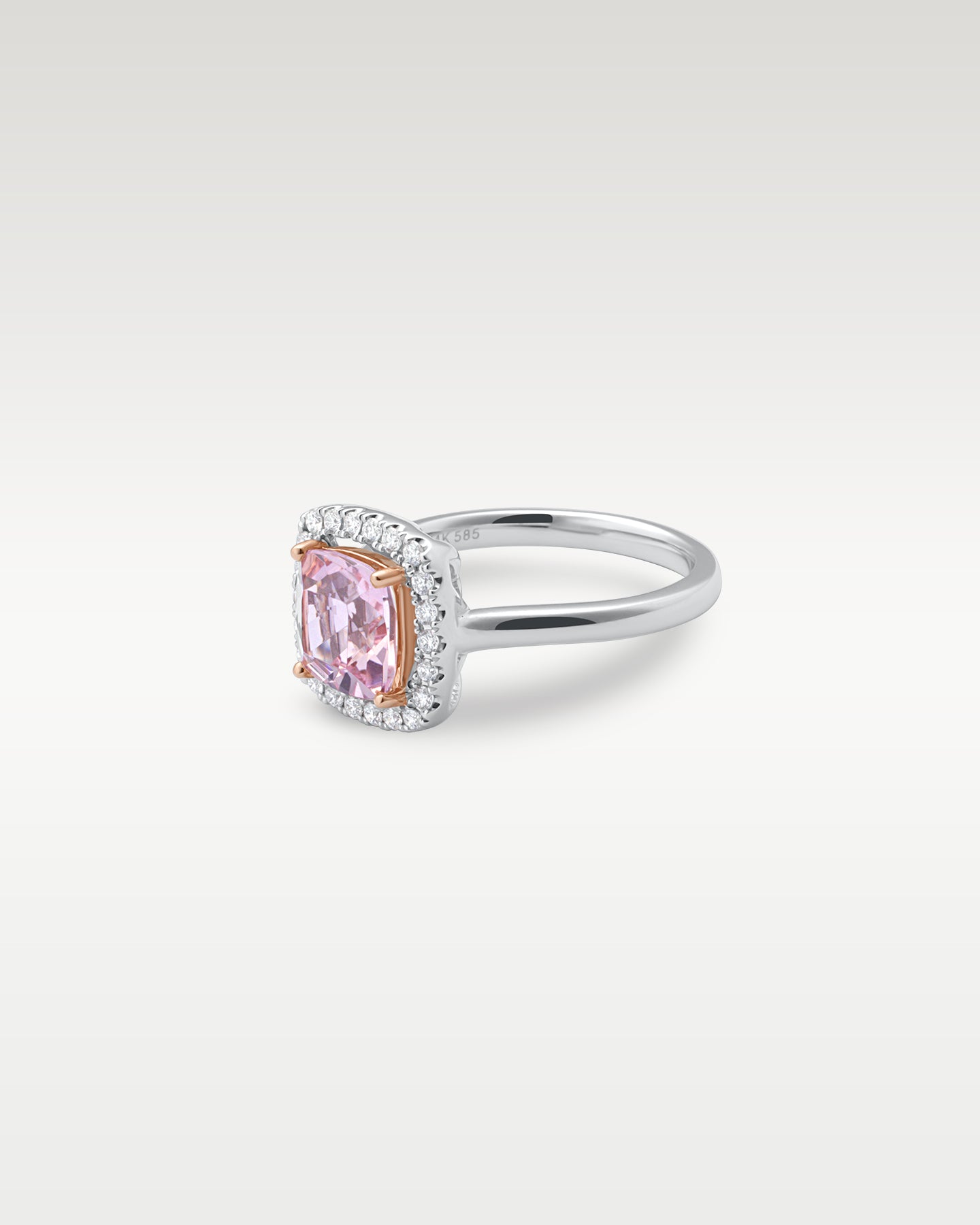 White Gold Morganite and Diamond Ring | Noah's Fine Jewelry Frisco TX