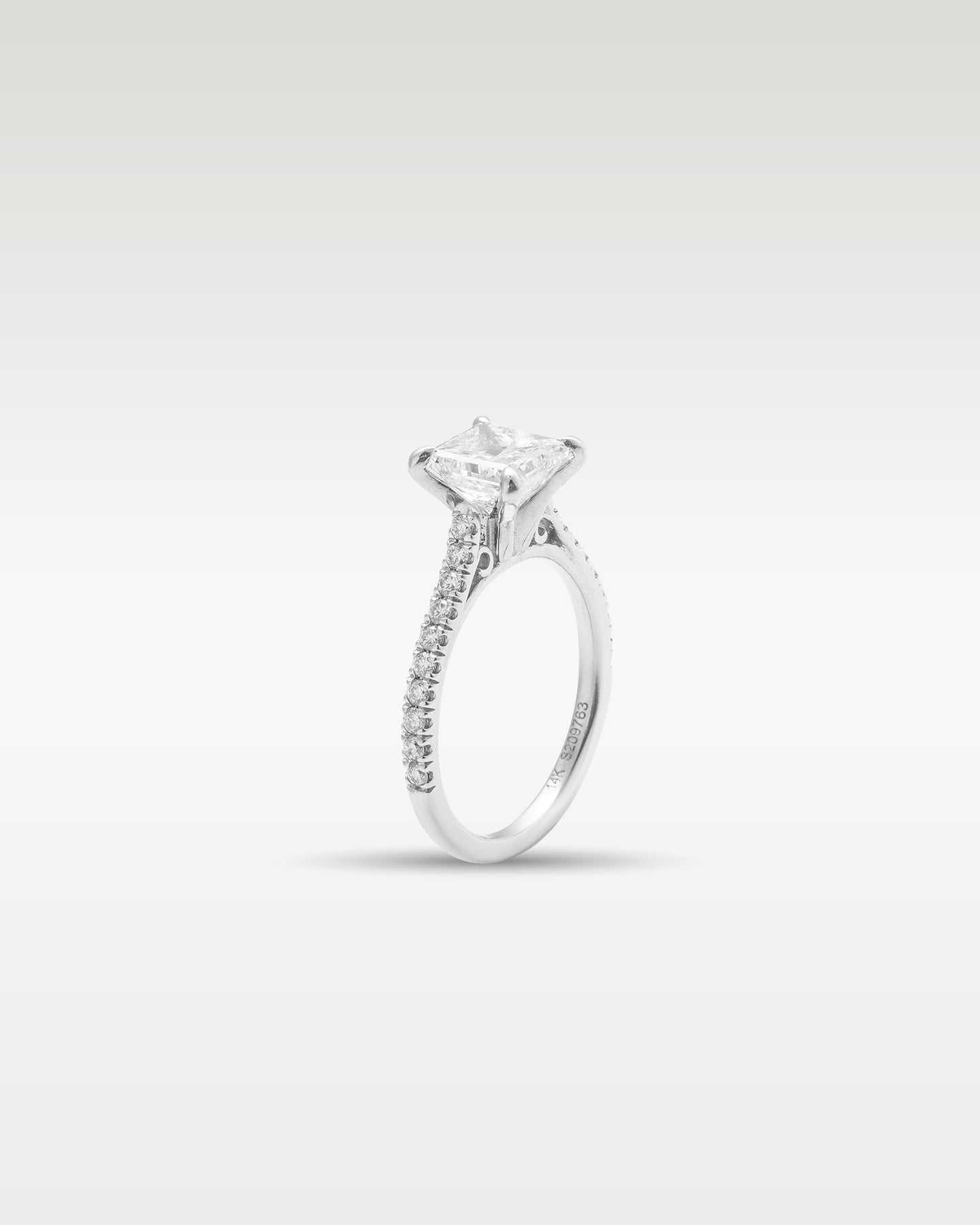 White Gold Princess Diamond Engagement Ring | Noah's Fine Jewelry and Watches