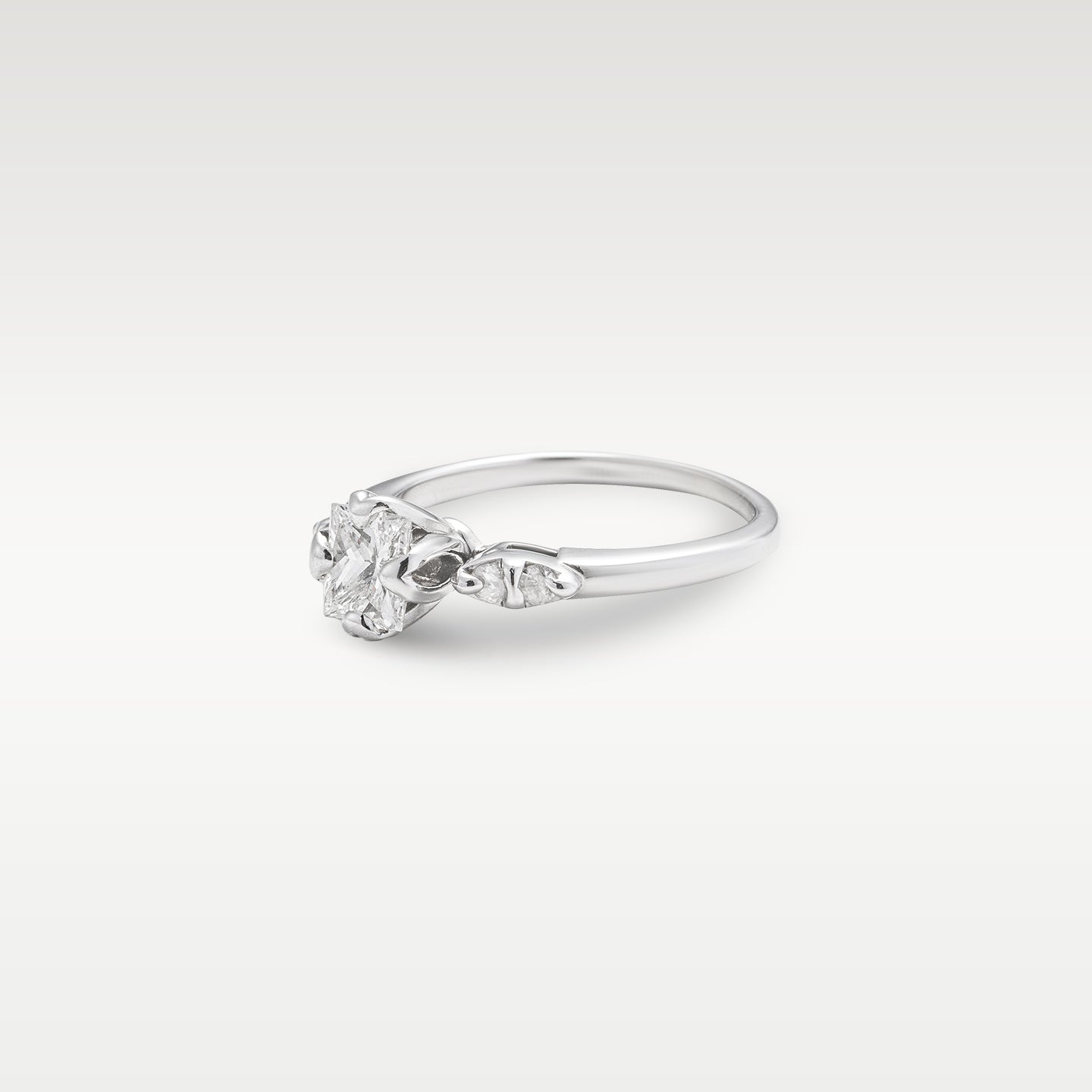 White Gold Radiant Cut Diamond Engagement Ring | Noah's Fine Jewelry and Watches