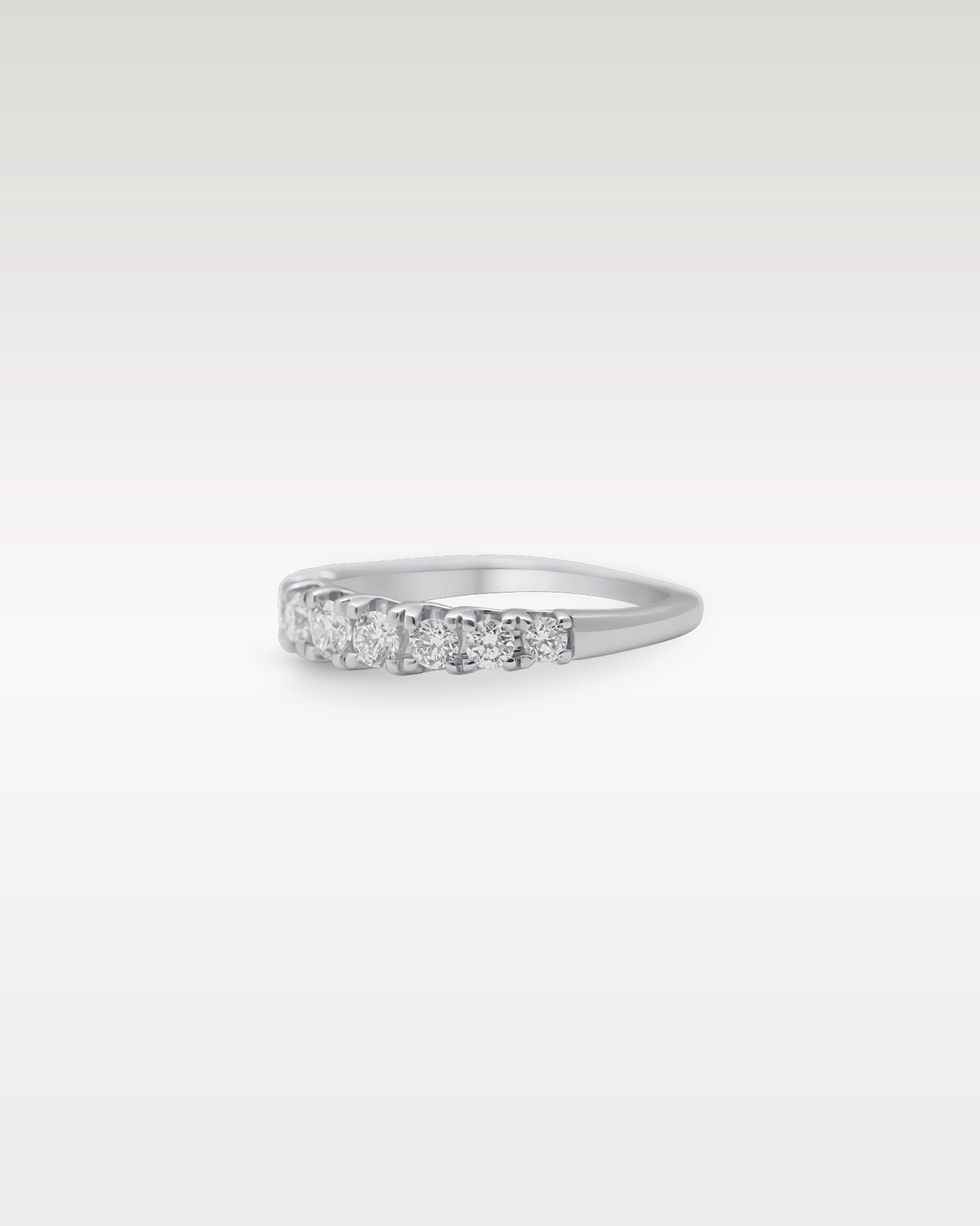 18k White Gold Diamond Line Band | Noah's Fine Jewelry Frisco, TX