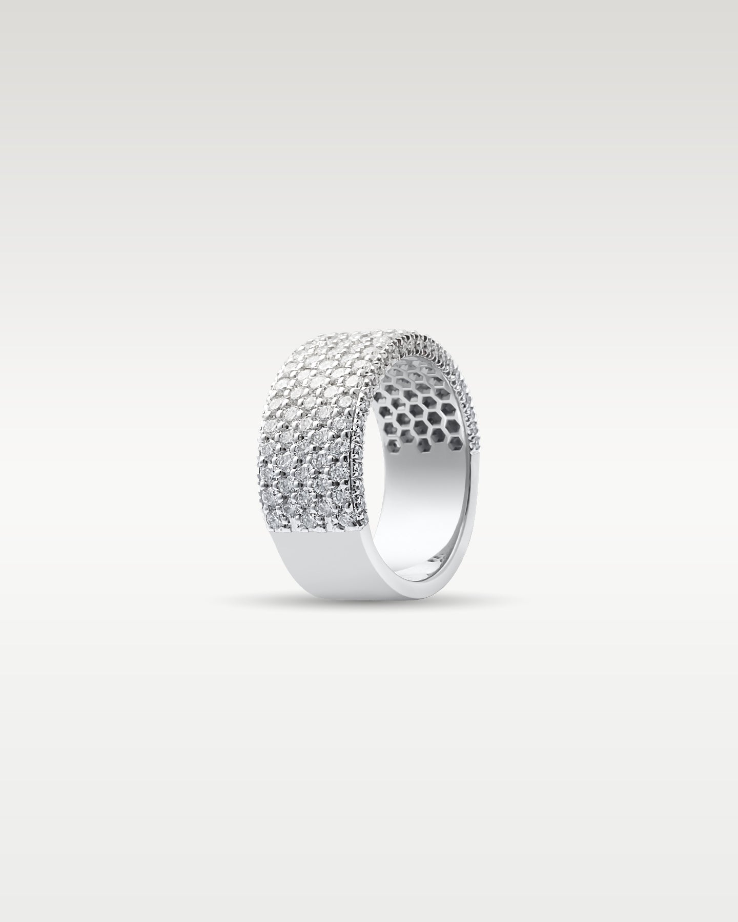 18k White Gold Wide Diamond Band | Noah's Fine Jewelry Friso