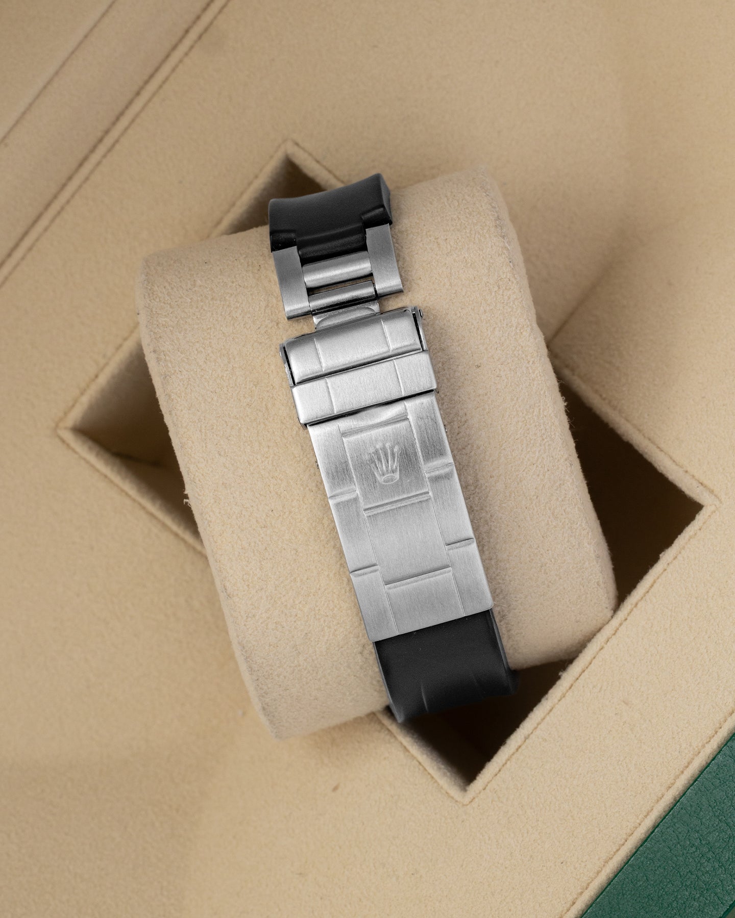 1995 Rolex Submariner 14060 | Noah's Fine Watches and Jewelry