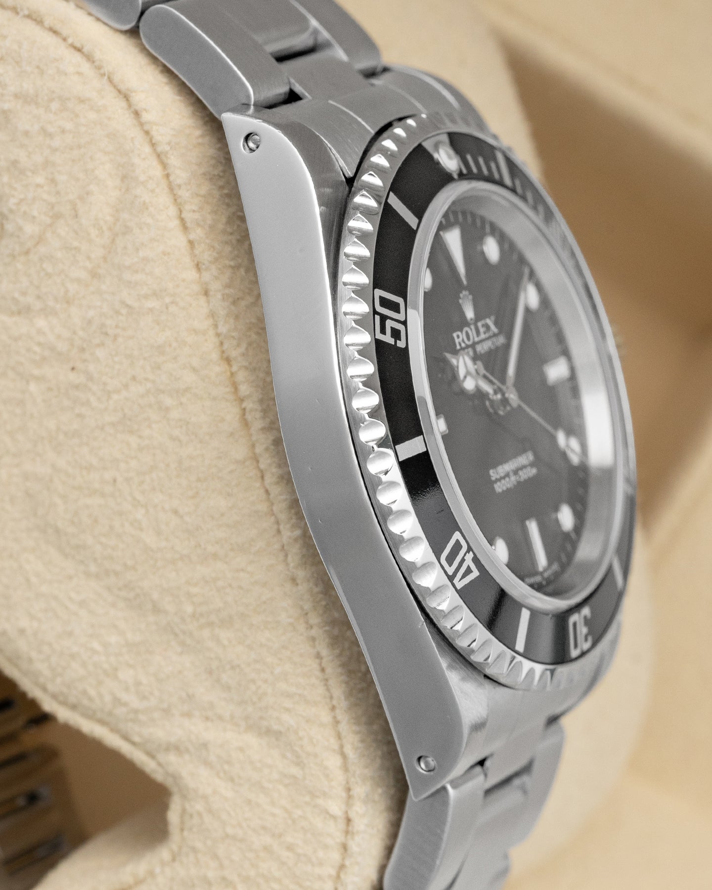 Vintage Rolex Submariner 14060M | Noah's Fine Watches and Jewelry