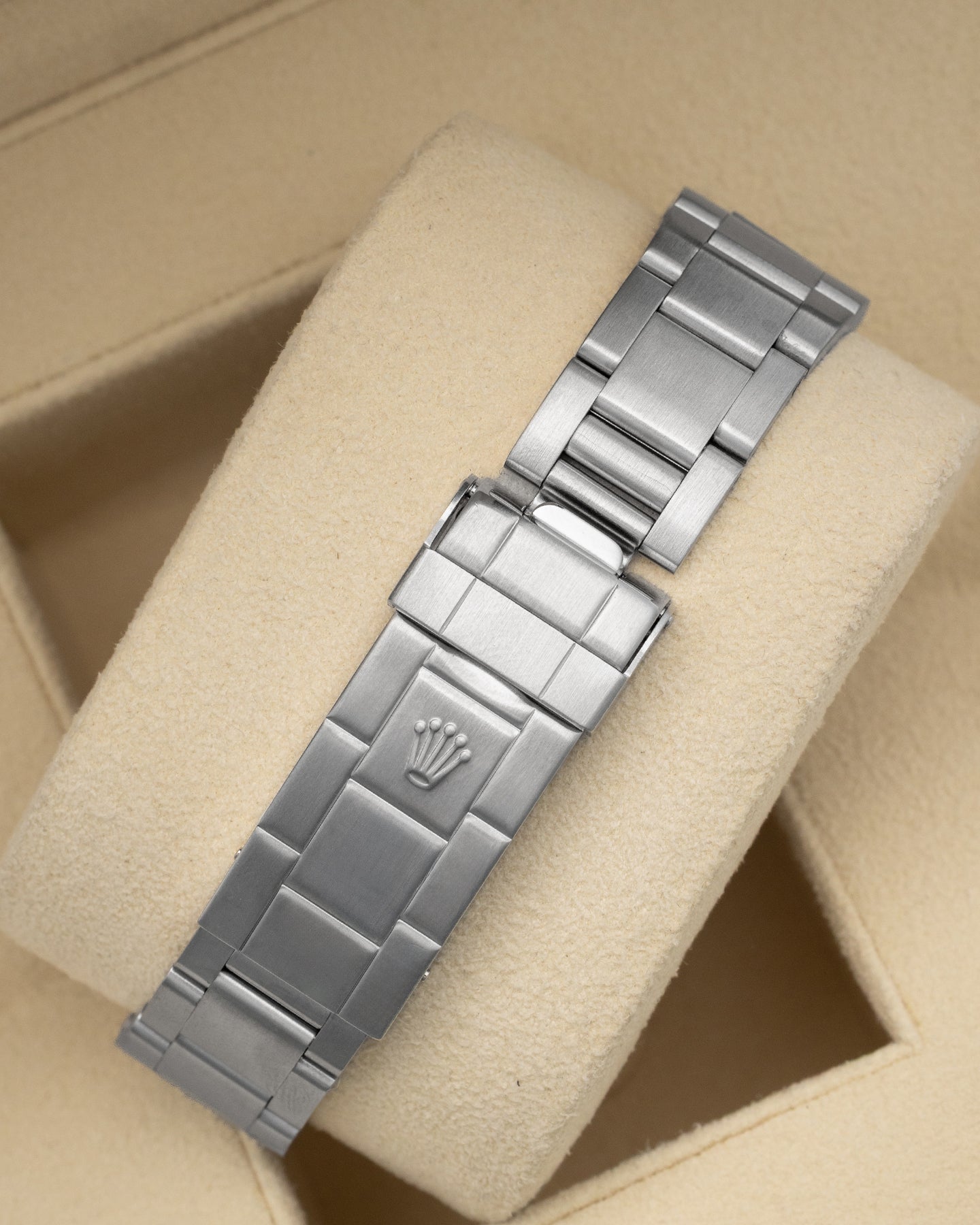 Vintage Rolex Submariner 14060M | Noah's Fine Watches and Jewelry