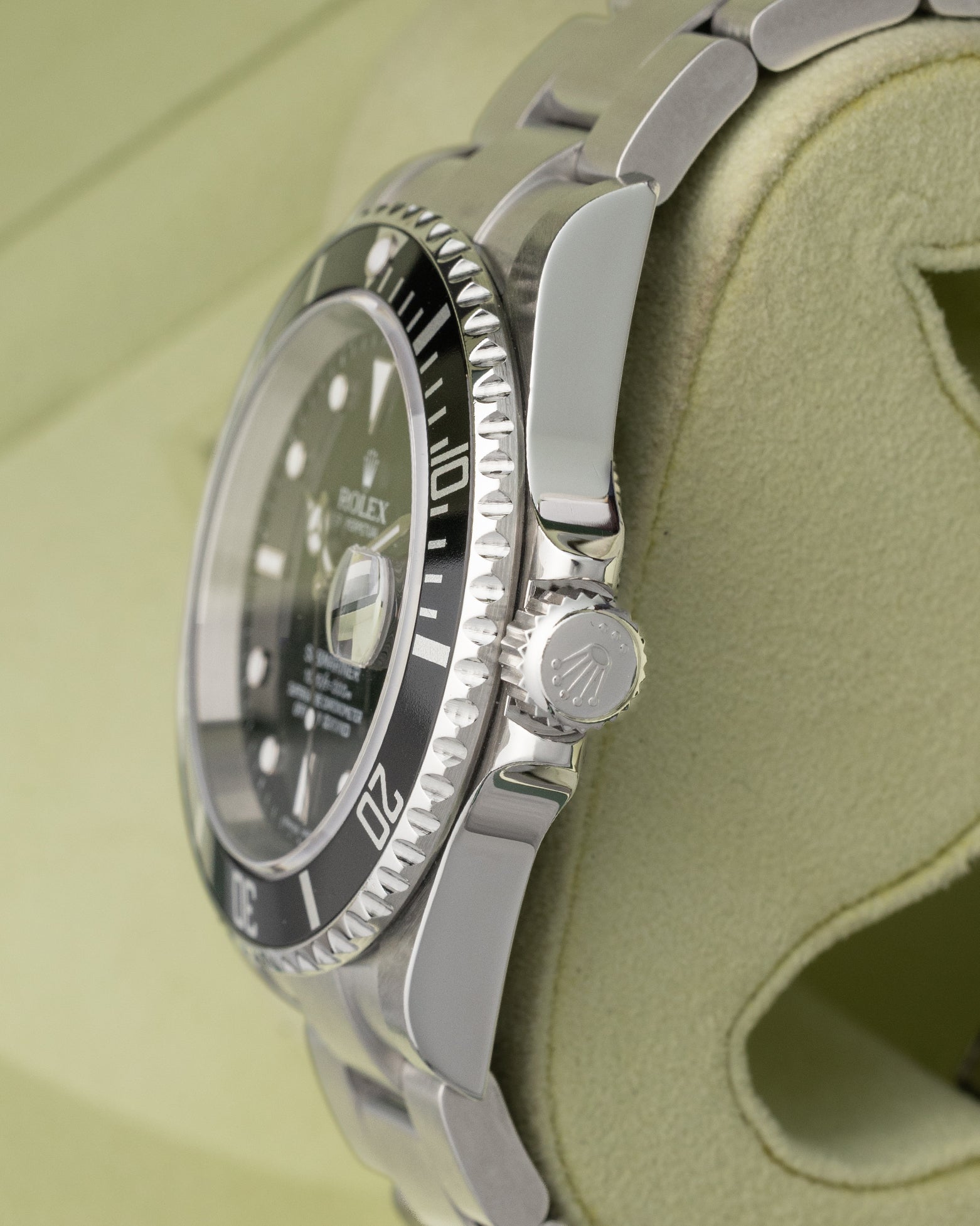 Rolex Submariner Date 16610 | Noah's Fine Watches Dallas, Texas
