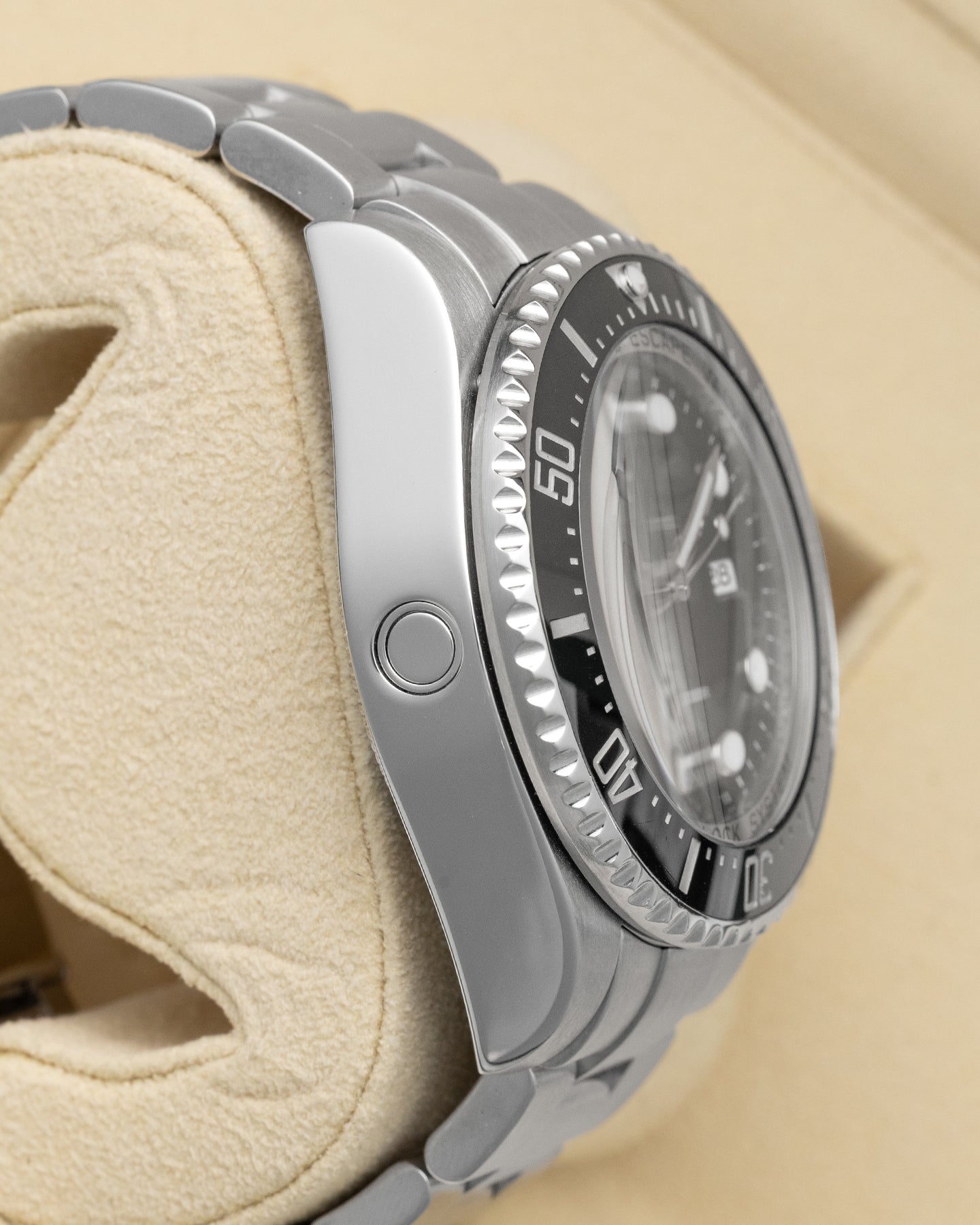 Rolex Sea-Dweller Deepsea 116660 2008 – Noah's Fine Watches & Jewelry
