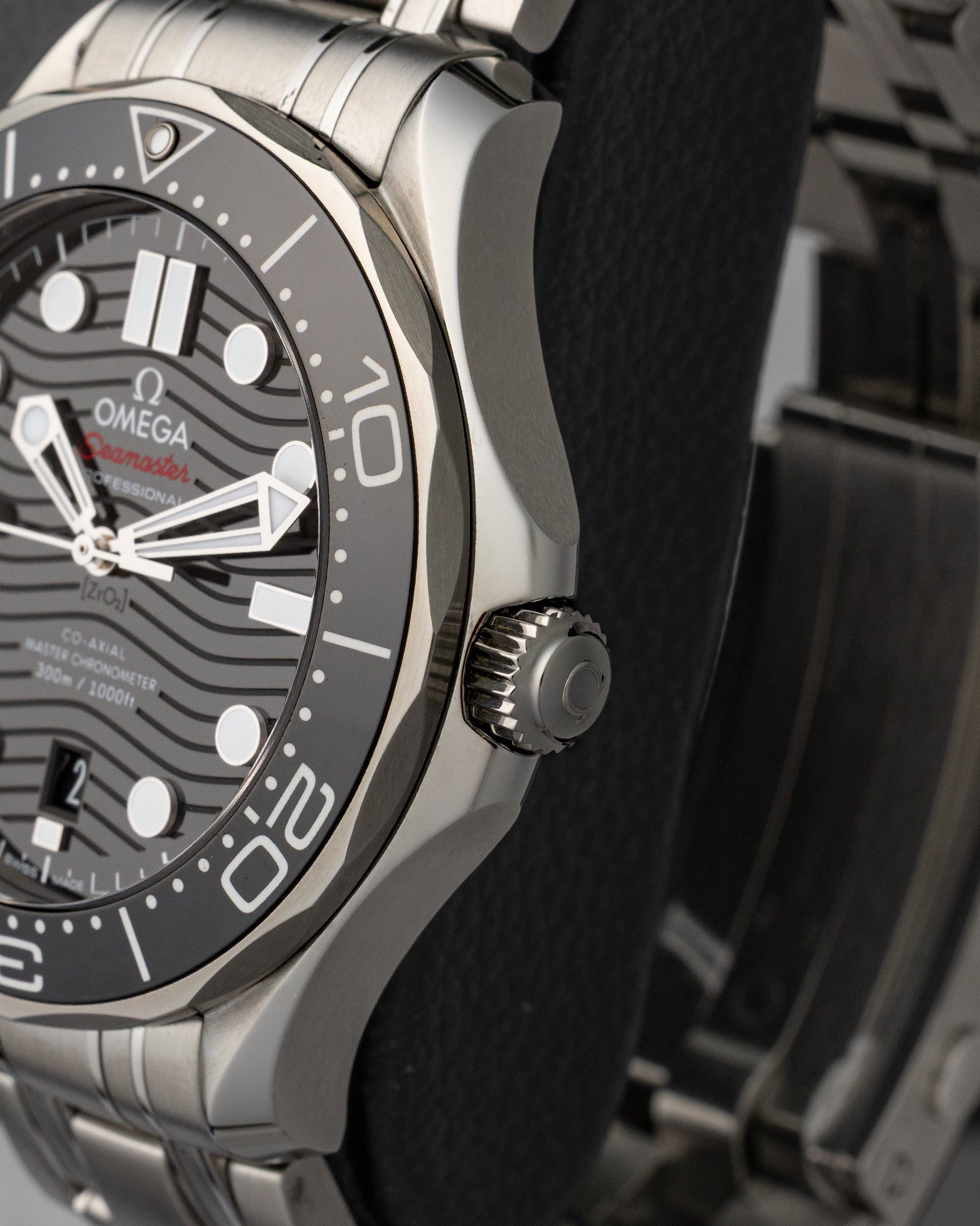 Omega Seamaster Diver 21030422001001 | Noah's Fine Watches & Jewelry Dallas