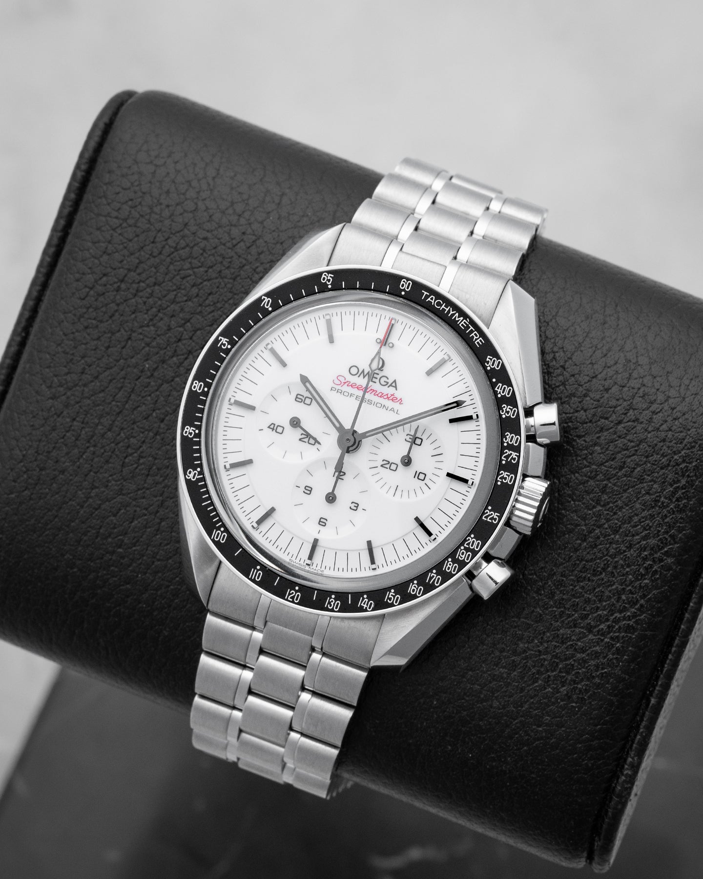Omega Speedmaster Professional Moonwatch 310.30.42.50.04.001 | Noahs Fine Watches & Jewelry Dallas