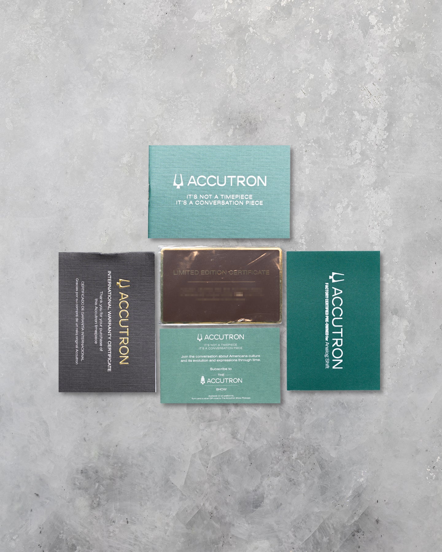 38.5 Teal Accutron Legacy 2SW6B002 | Noah's Fine Watches DFW, TX