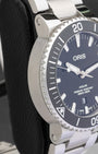 black dial Oris Aquis Date 01 733 7789 4154 | Noah's Fine Watches Dallas