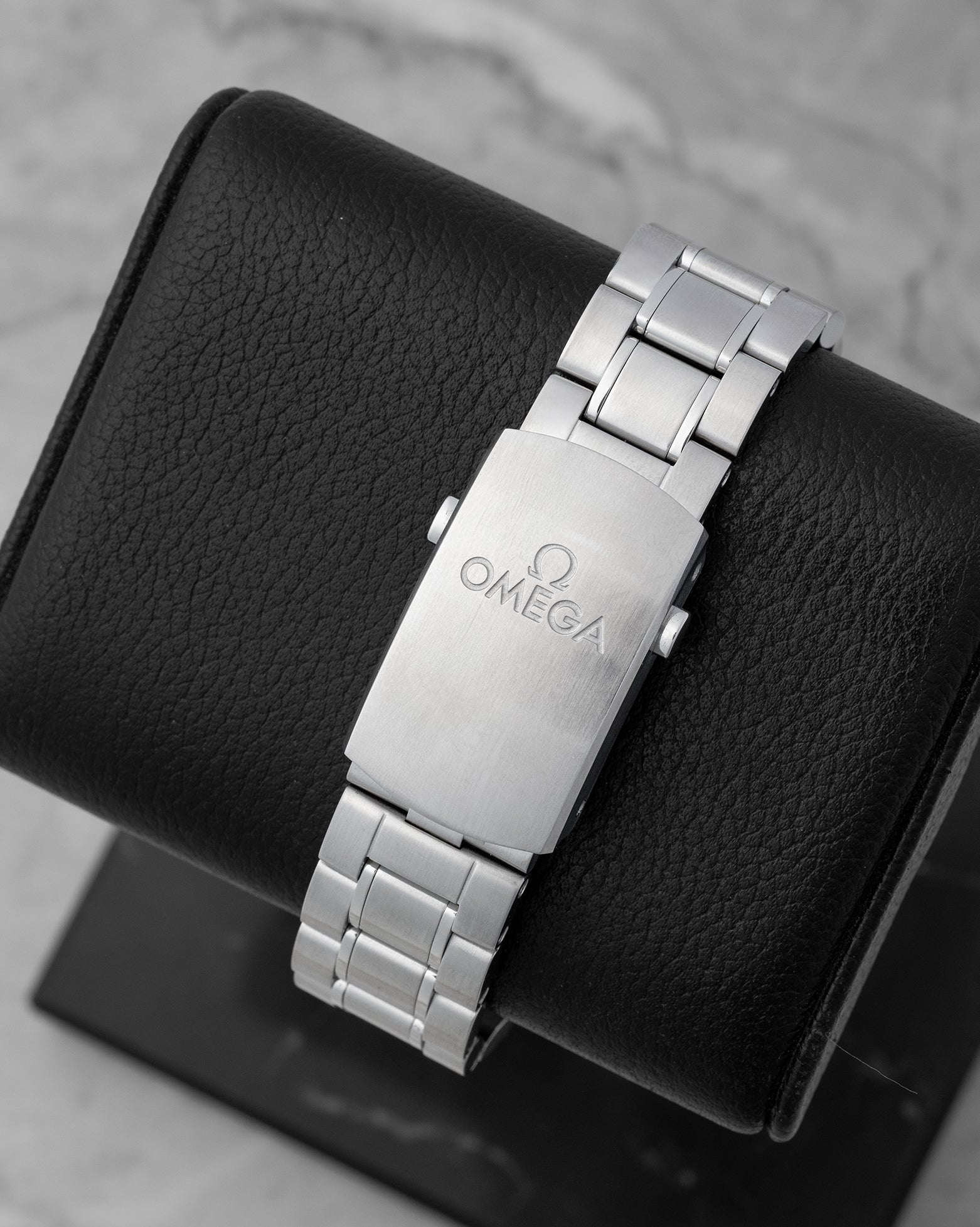 Omega Speedmaster Moonwatch Chrono 311.30.44.51.01.002 | Noah's Fine Watches