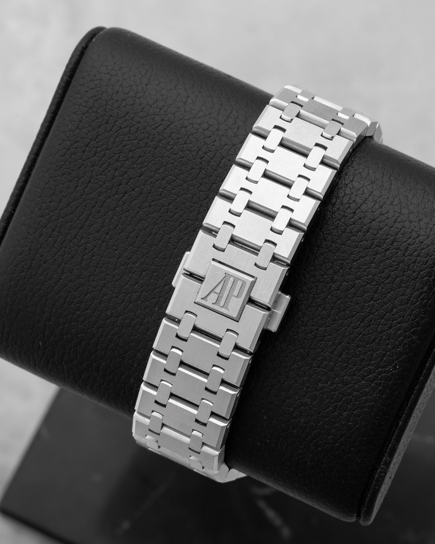 AP Royal Oak Selfwinding 15500ST.OO.1220ST.03 | Noah's Fine Watches & Jewelry TX