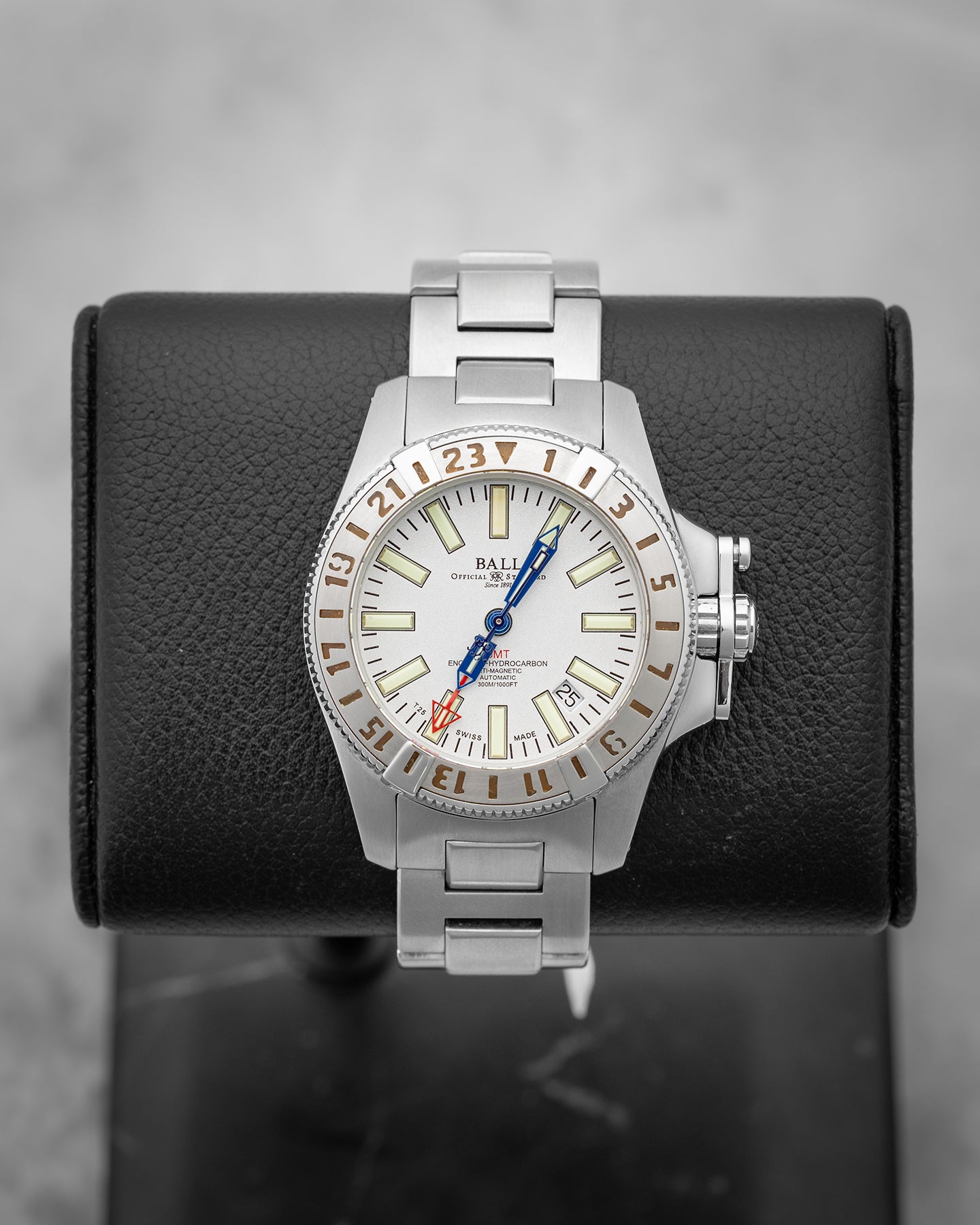 Ball Engineer Hydrocarbon GMT DG1016A | Noahs Fine Watches & Jewelry TX