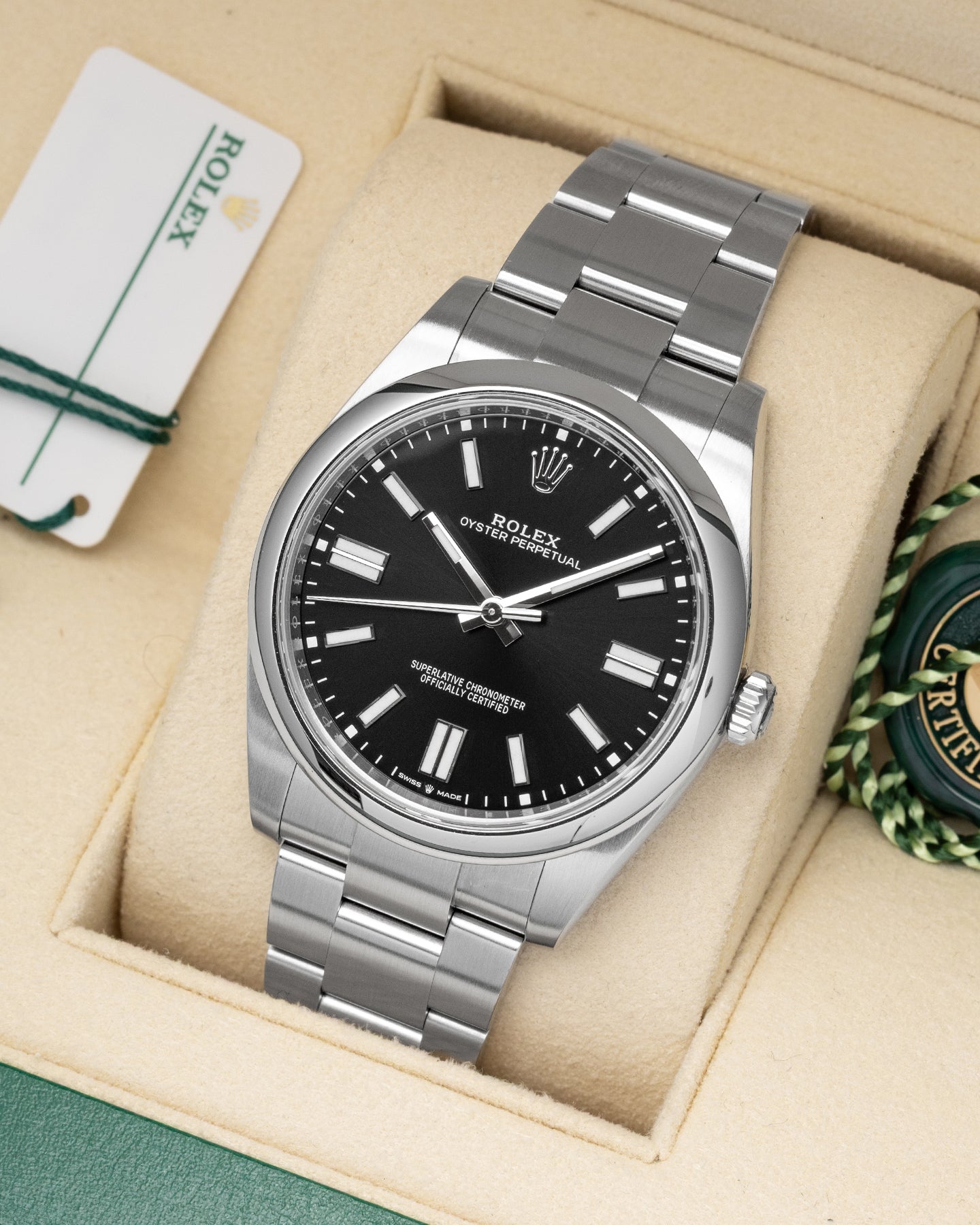 Rolex Oyster Perpetual 41 124300 | Noah's Fine Jewelry and Luxury Watches TX