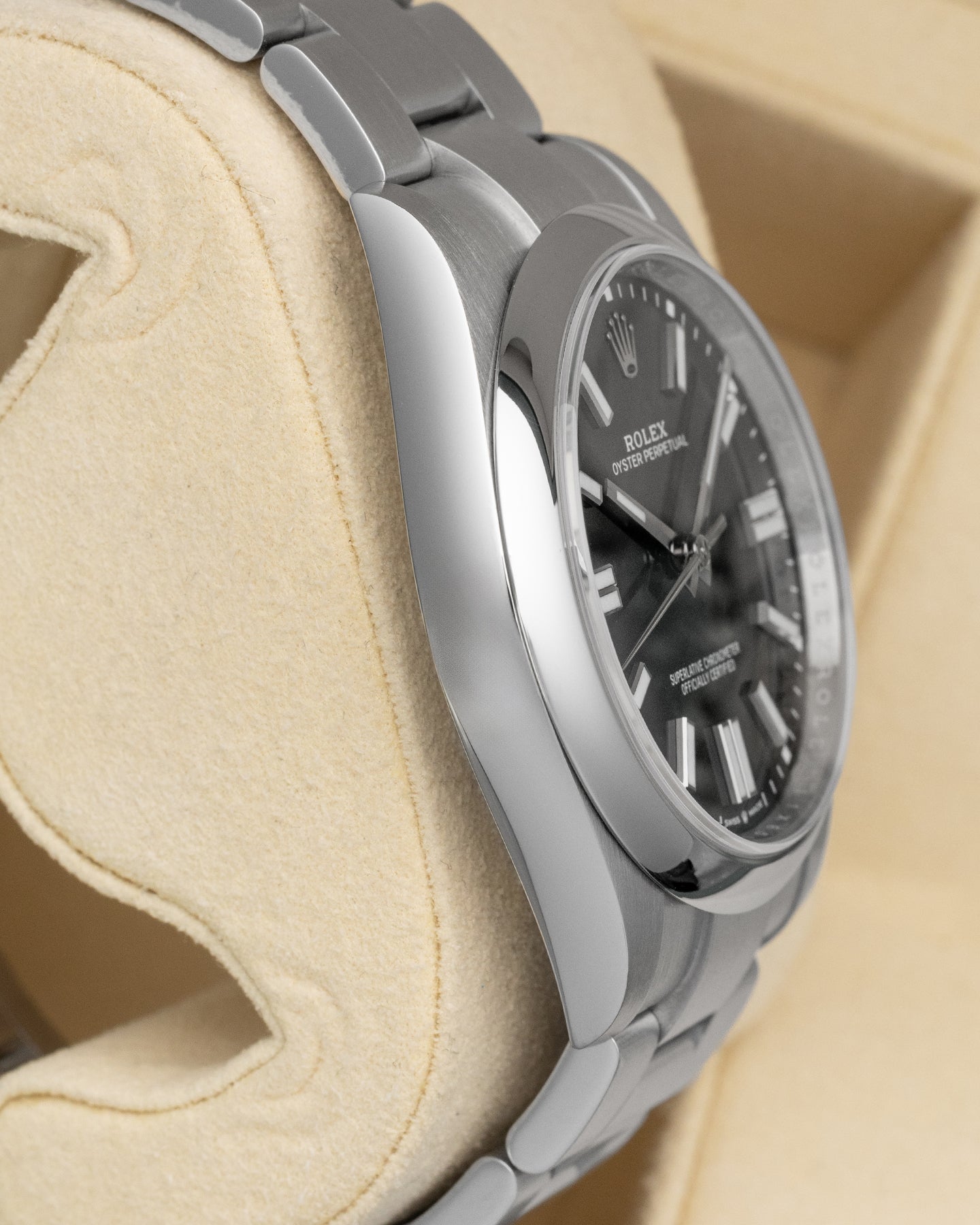 Rolex Oyster Perpetual 41 124300 | Noah's Fine Jewelry and Luxury Watches TX