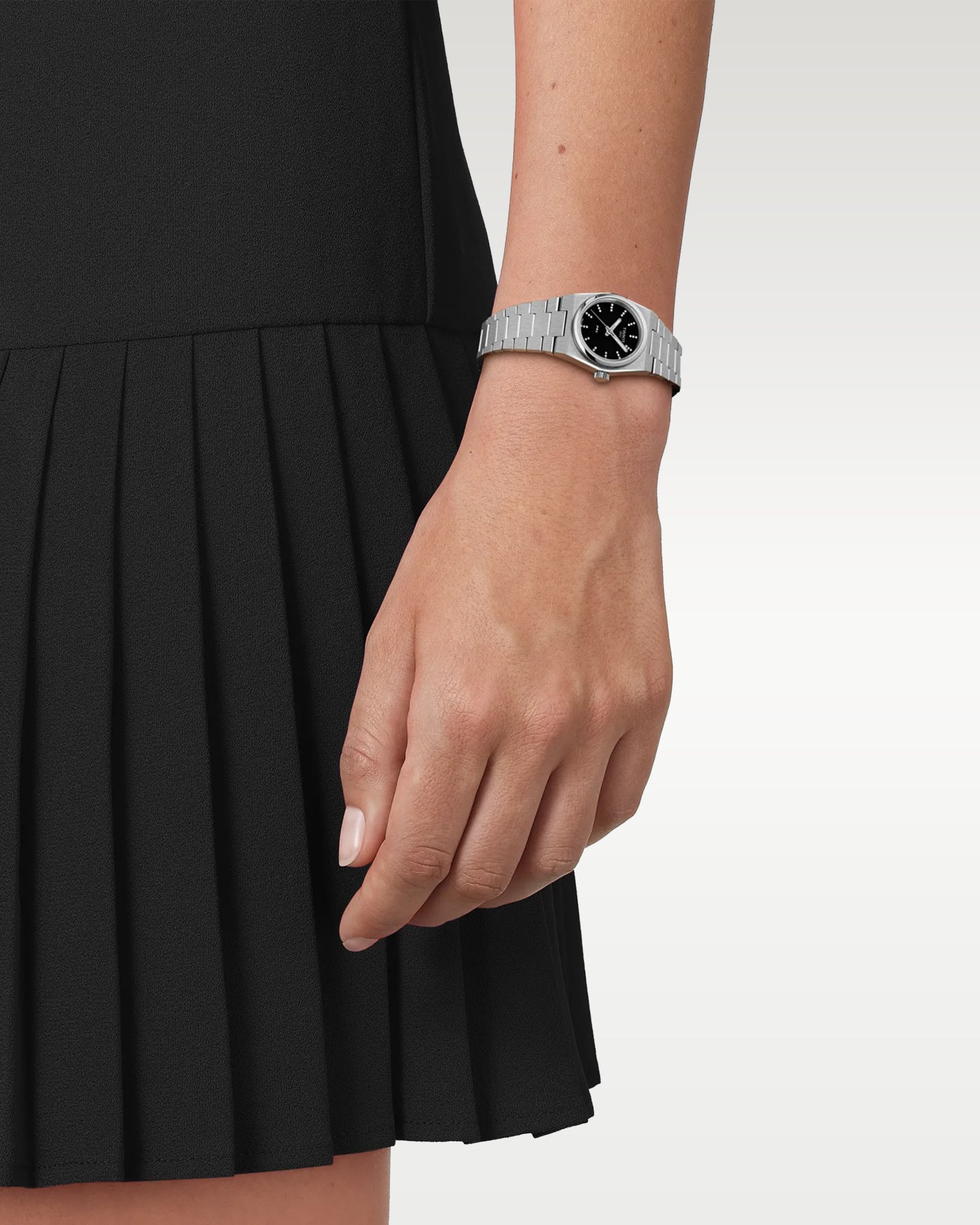 Tissot PRX 25MM T137.010.11.056.00 | Noah's Fine Watches & Jewelry