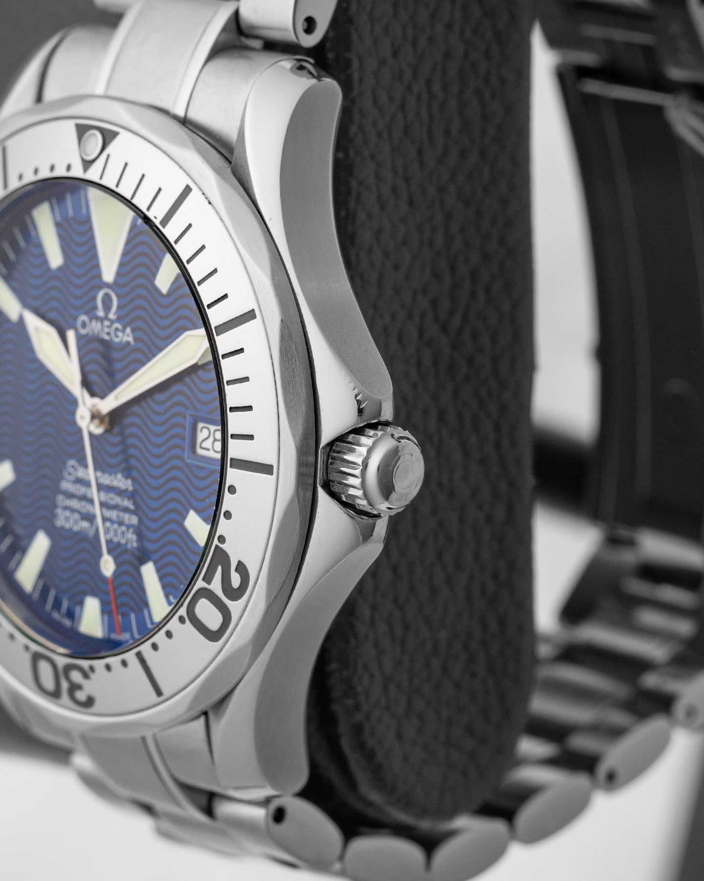 Omega Seamaster Diver 2255.80.00 | Noahs Fine Watches & Jewelry