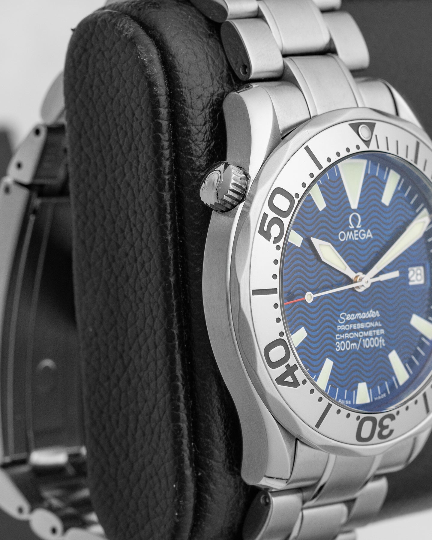 Omega Seamaster Diver 2255.80.00 | Noahs Fine Watches & Jewelry
