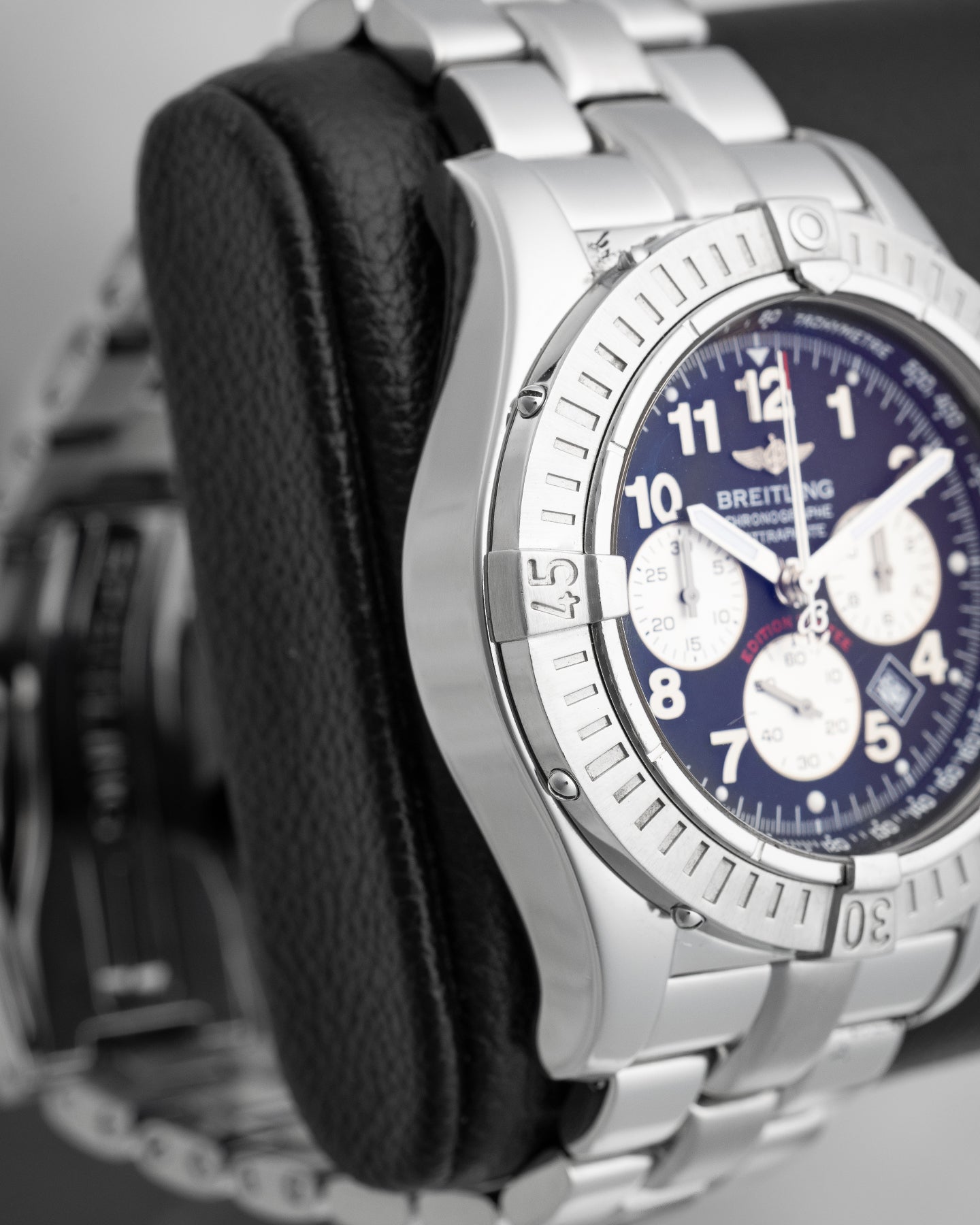 Breitling Avenger 69 Chronograph A69360 – Noah's Fine Watches