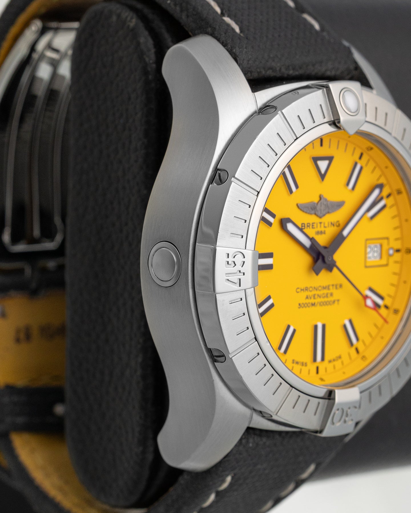 Breitling Avenger Automatic 45 Seawolf A17319101I1X2 | Noahs Fine Jewelry and Watches TX