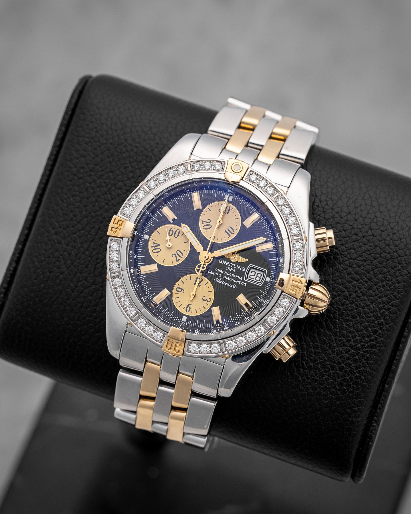 Breitling Chronomat Evolution B13356 Dual-Tone 43mm – Noah's Fine