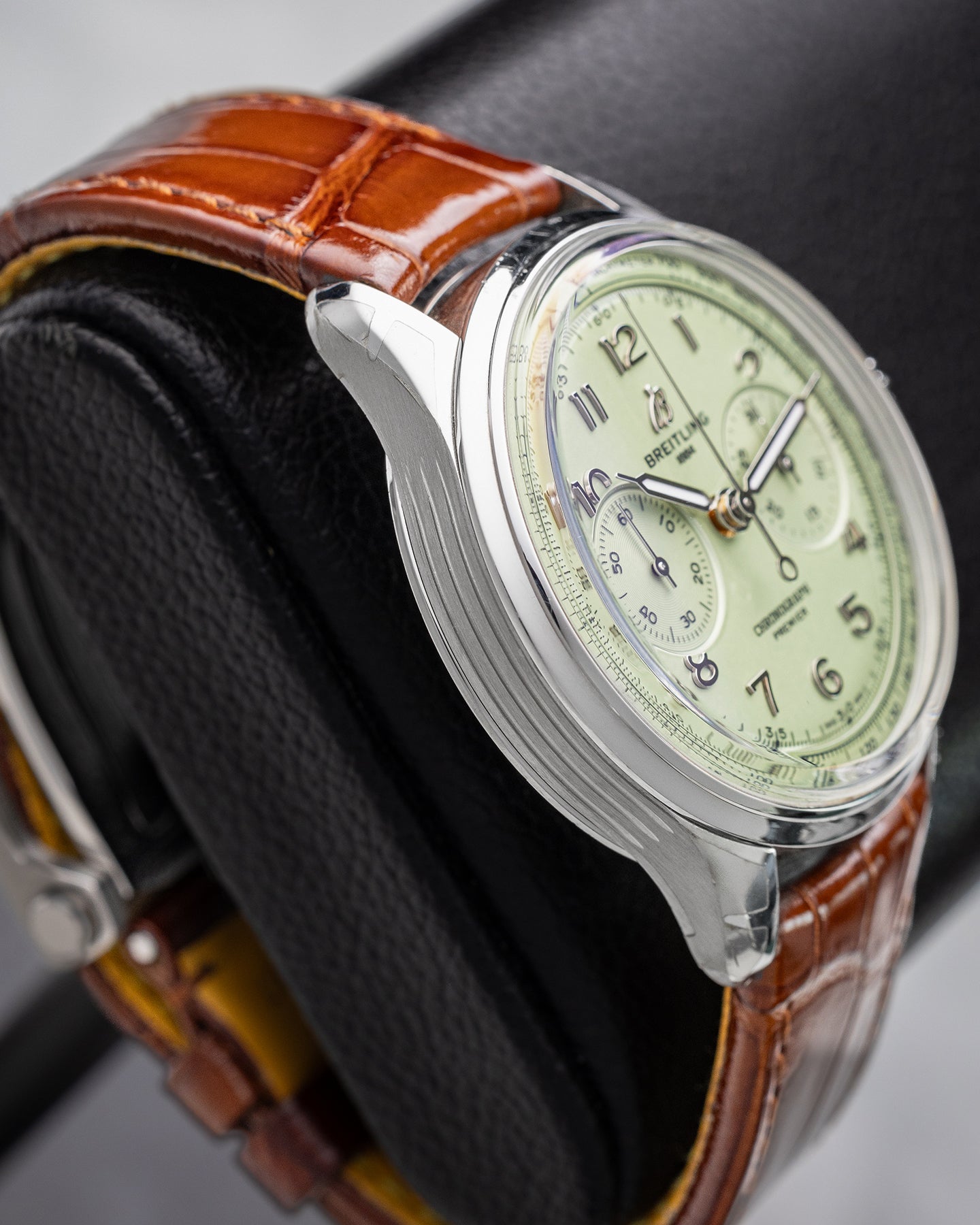 Breitling Premier B09 Chronograph 40 AB0930 Pistachio Watch | Noah's Fine Watches