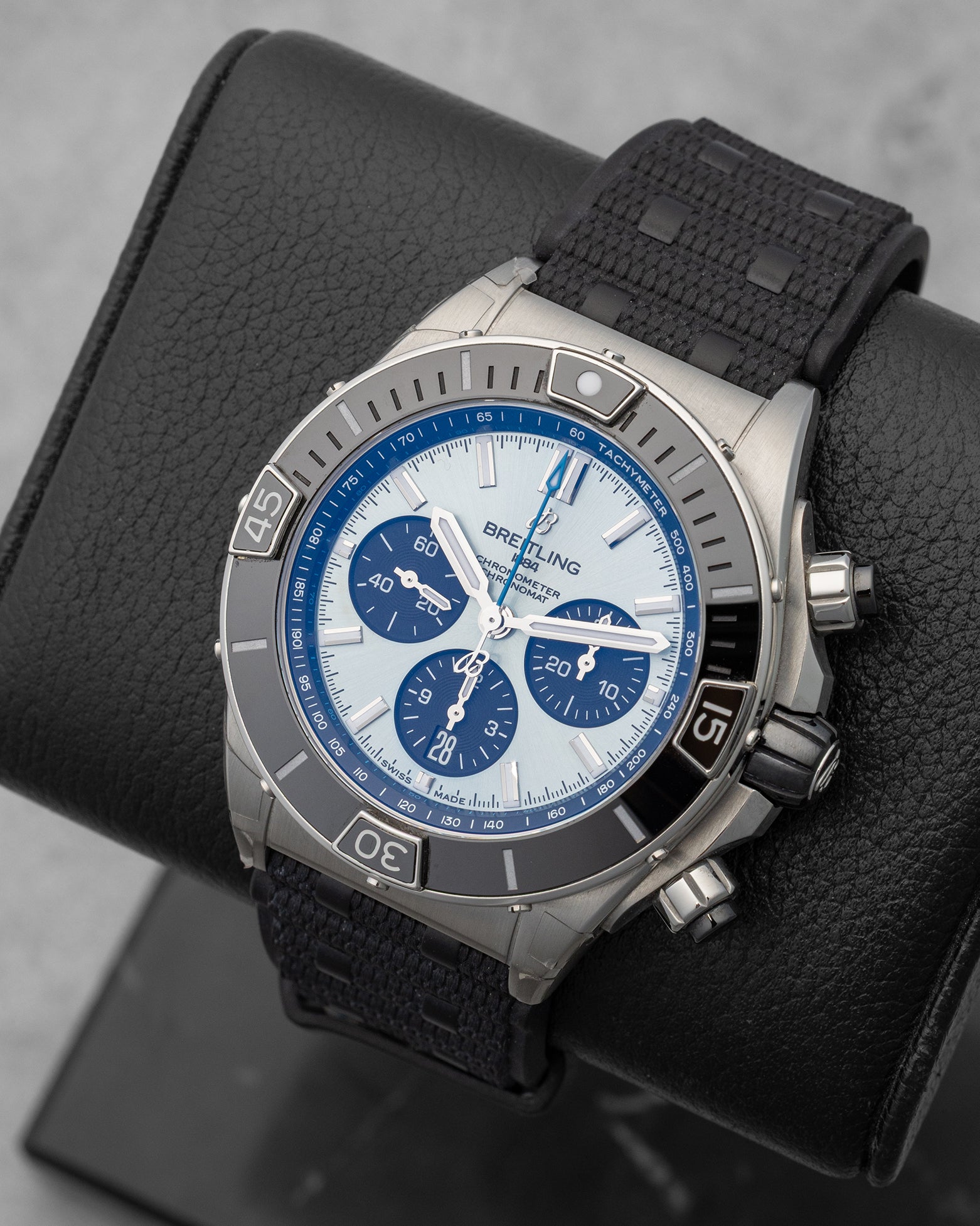 Breitling Super Chronomat B01 44 PB0136251C1S1 | Noah's Fine Watches TX