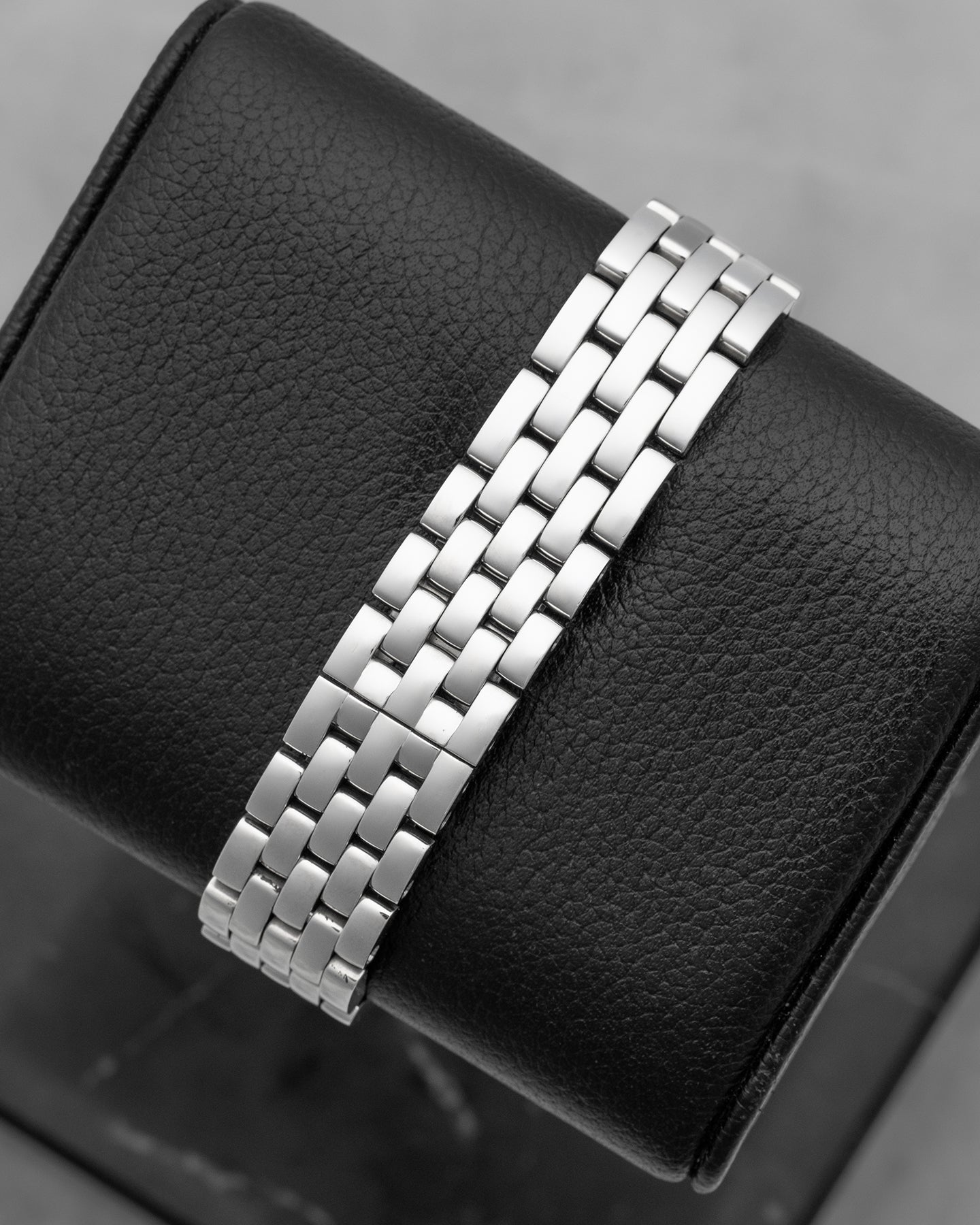 27mm Cartier Panthère de Cartier W4PN0008 | Noah's Fine Watches Dallas, TX
