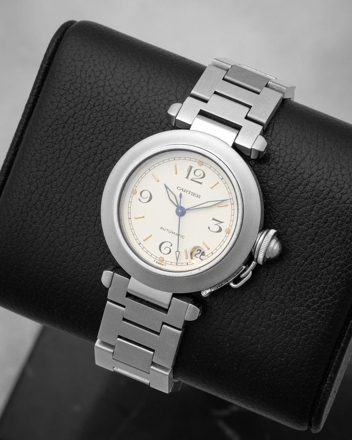 Cartier Pasha C 35 White W31015M7 – Noah's Fine Watches & Jewelry
