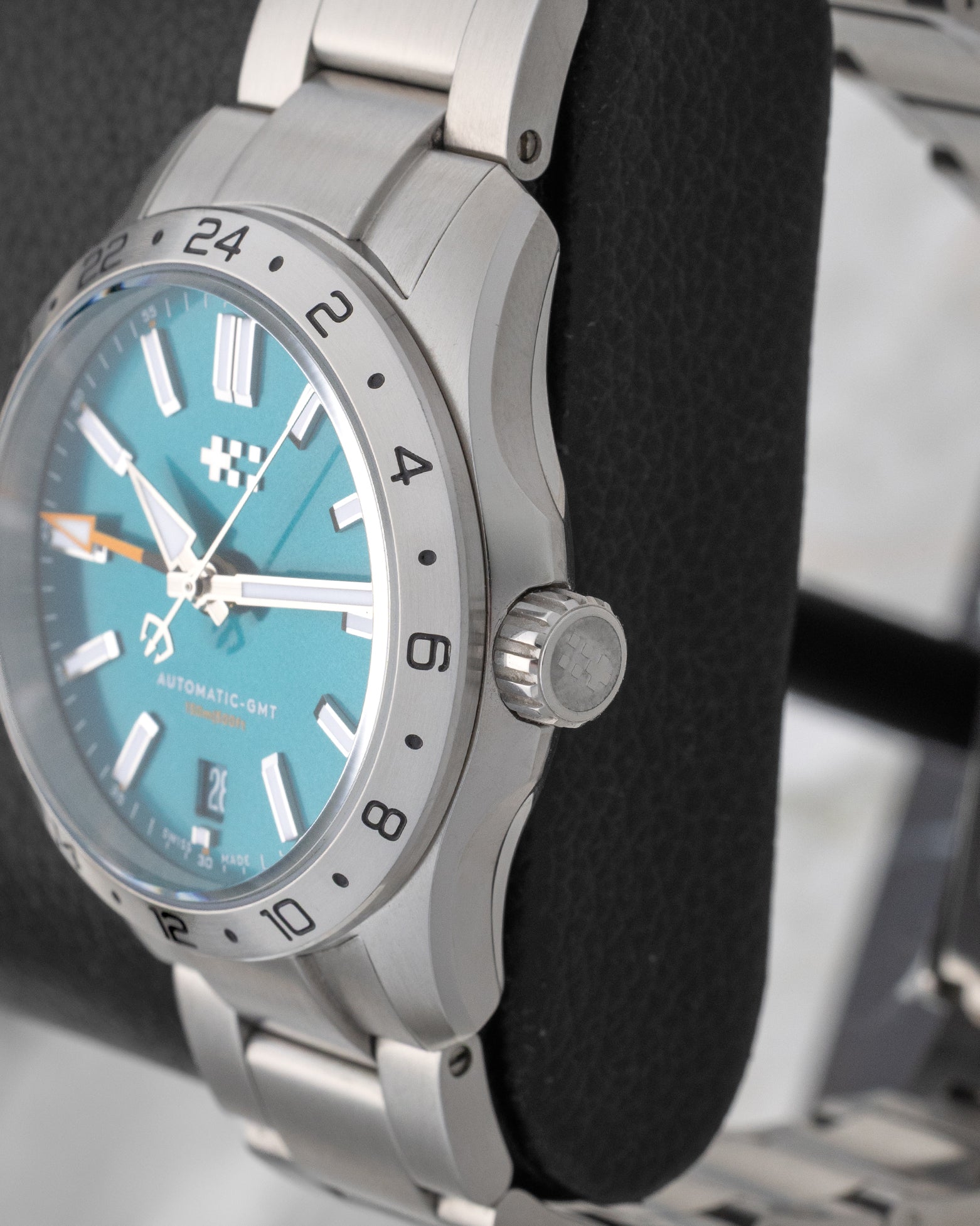 Dragonfly Blue Christopher Ward C63 Sealander GMT  | Noah's Fine Watches