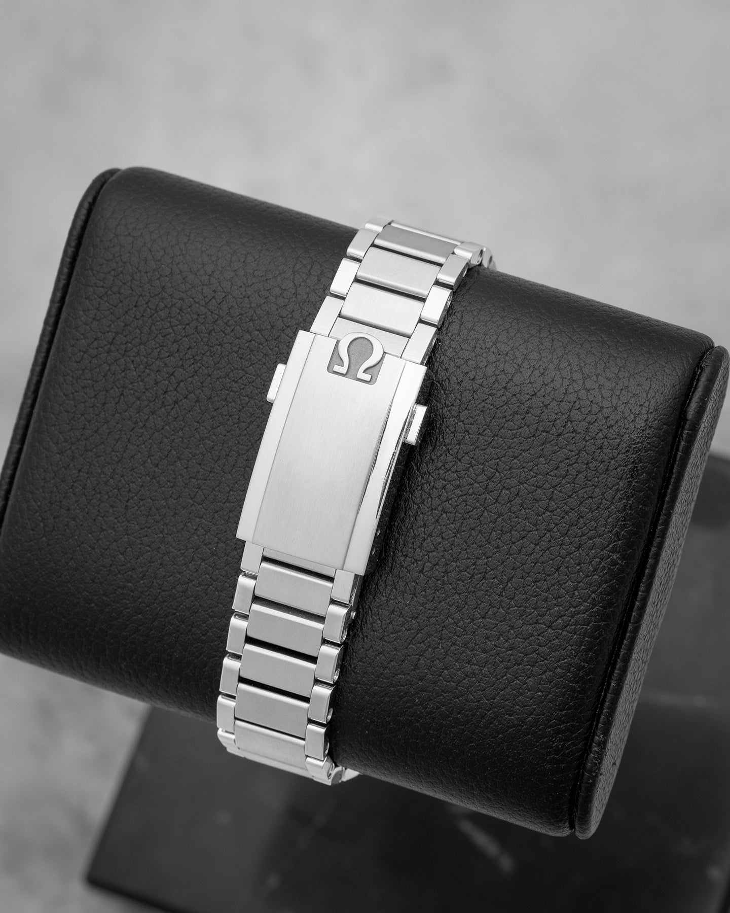 "Ed White" Omega Speedmaster Moonwatch 311.304.030.01.001 | Noah's Fine Watches DFW, Texas