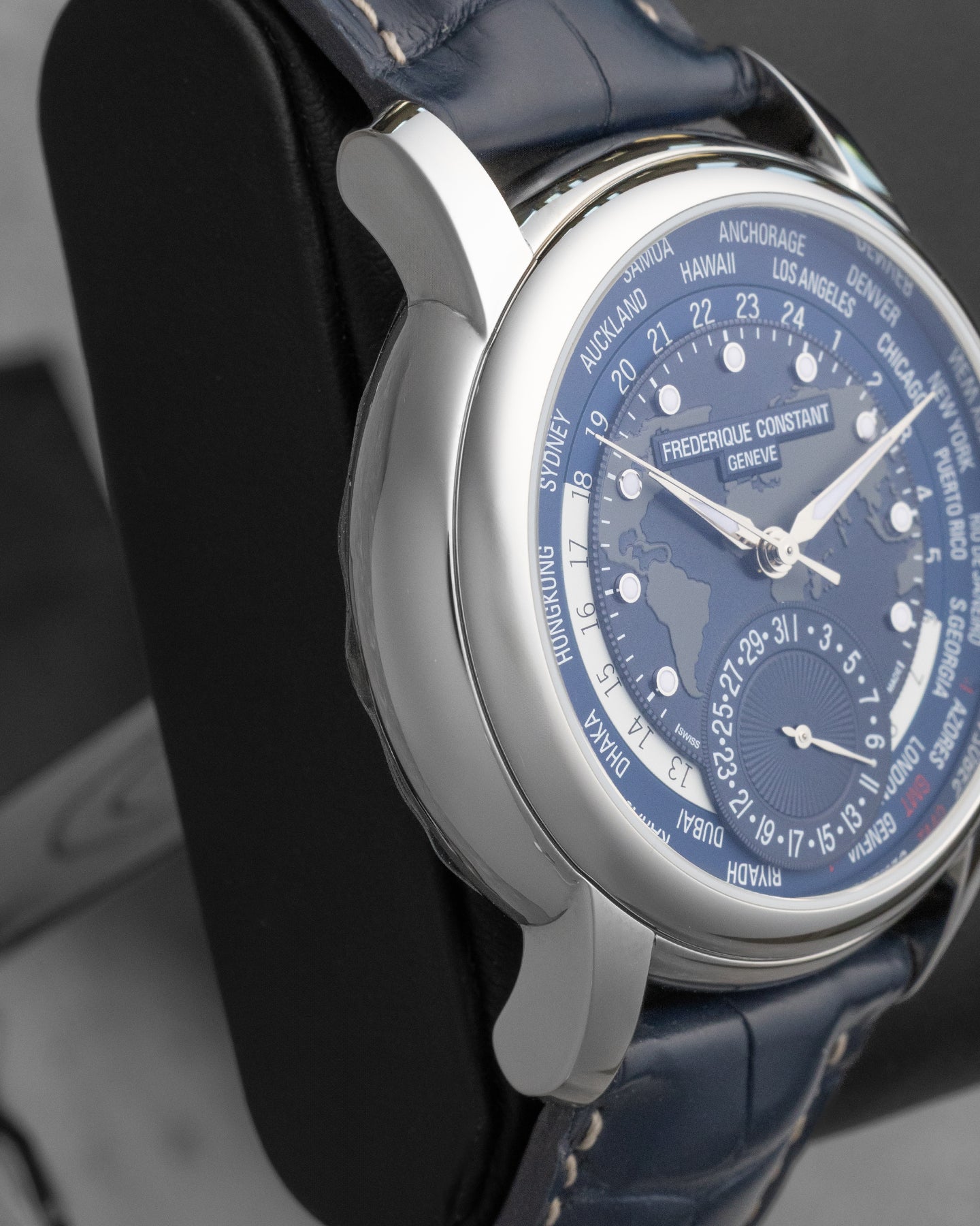 Frederique Constant Manufacture Classic Worldtimer FC-718NWM4H6 | Noahs Fine Watches & Jewelry