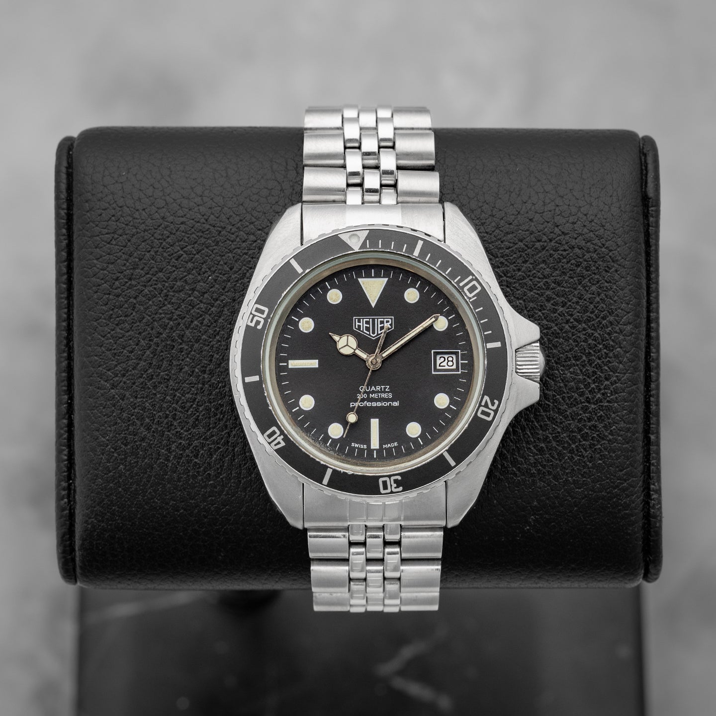 Heuer Professional 1000 980.033 | Noahs Fine Watches and Jewelry Dallas