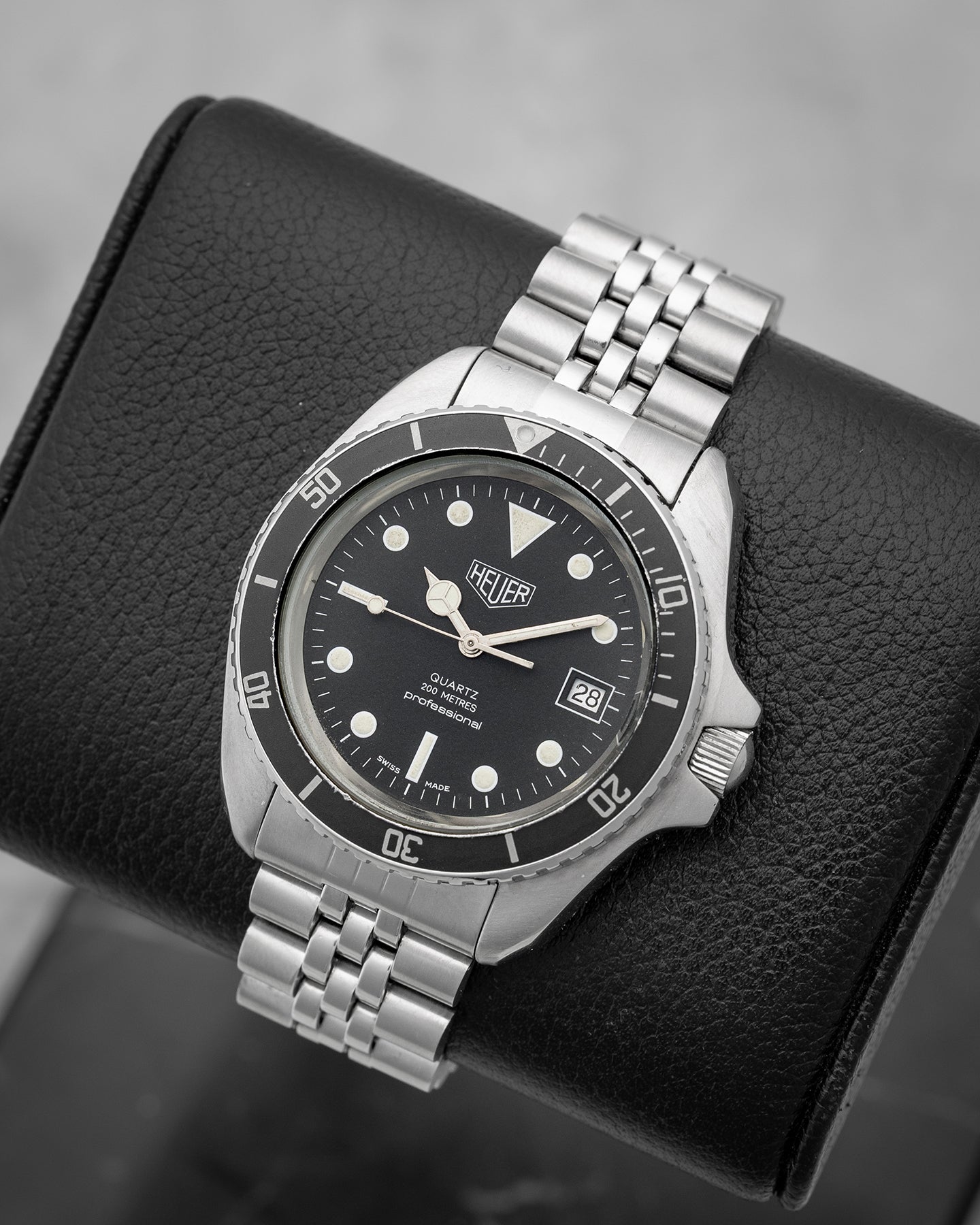 Heuer Professional 1000 Quartz 980.033 – Noah's Fine Watches & Jewelry