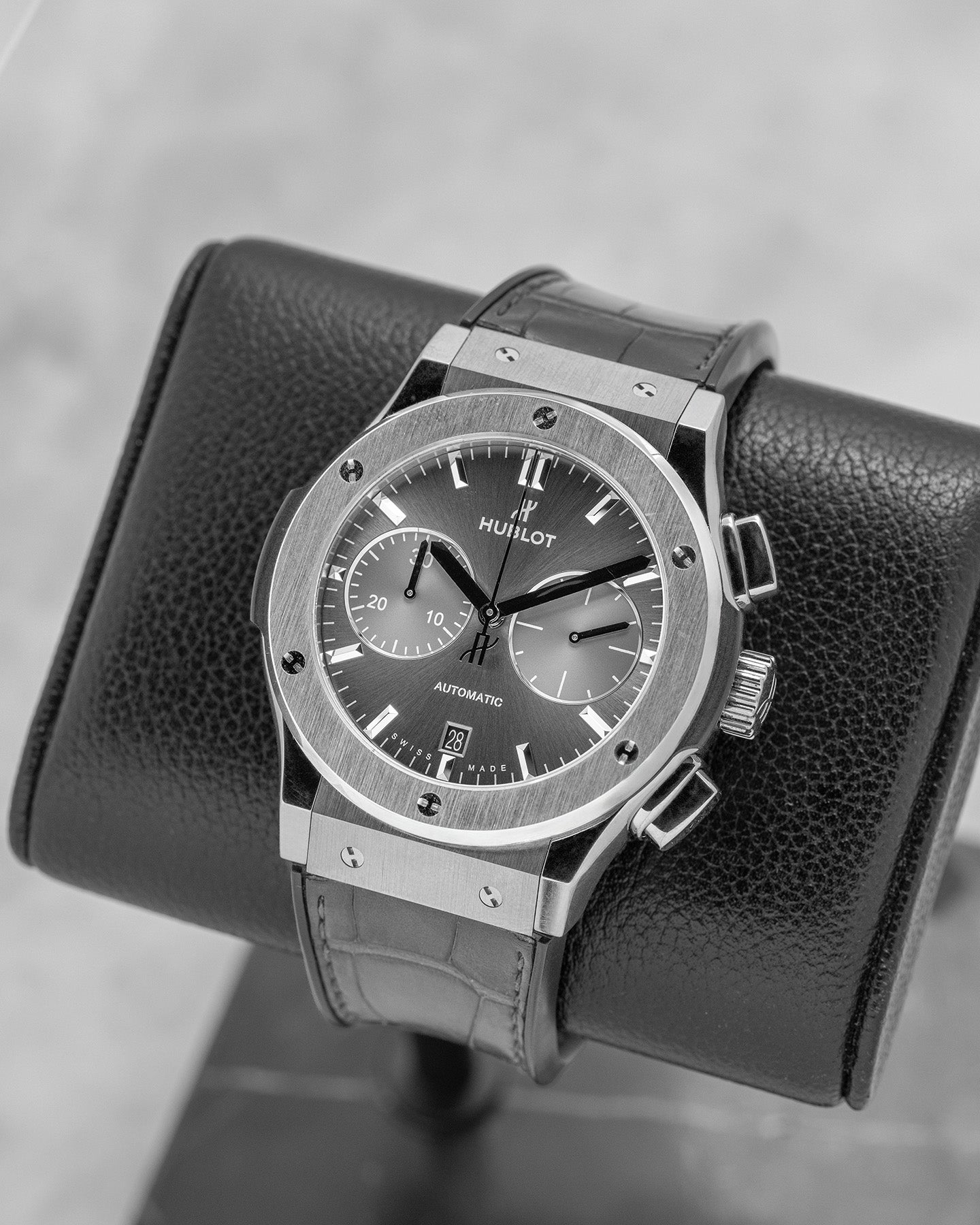 Hublot Classic Fusion 521.NX.7071.LR Gray Watch | Noah's Fine Watches and Jewelry