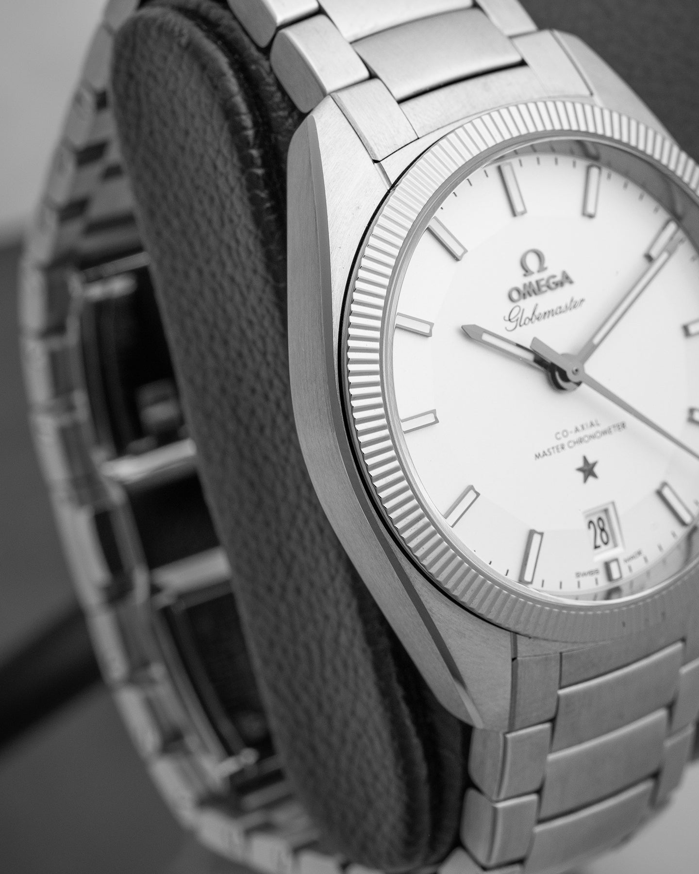 Omega Constellation Globemaster 13030392102001 | Noah's Fine Watches TX