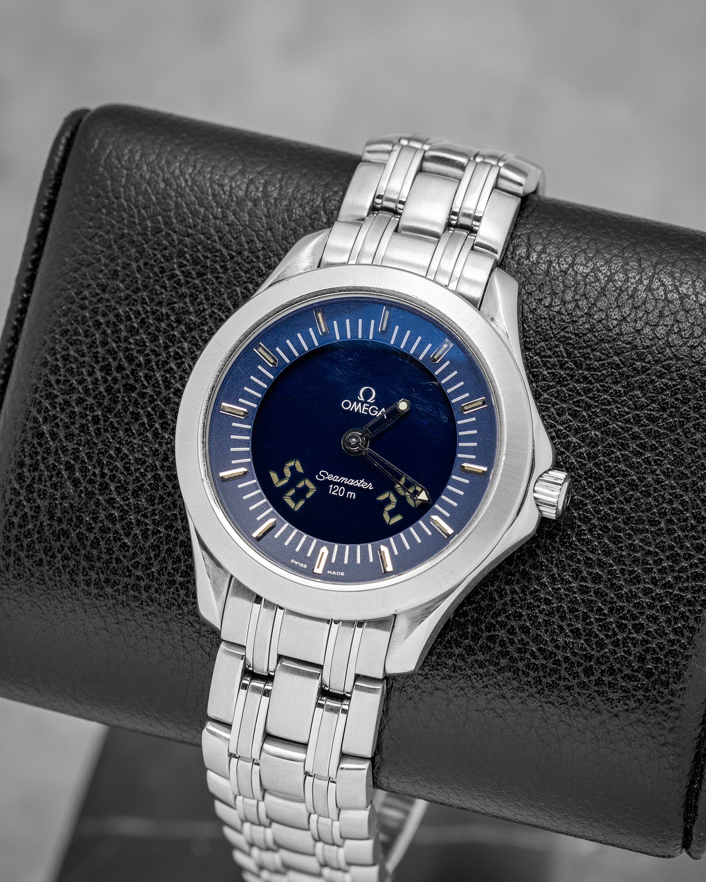 Omega Seamaster 2521.81.00 Blue Steel Watch | Noah's Fine Watches and Jewelry Dallas