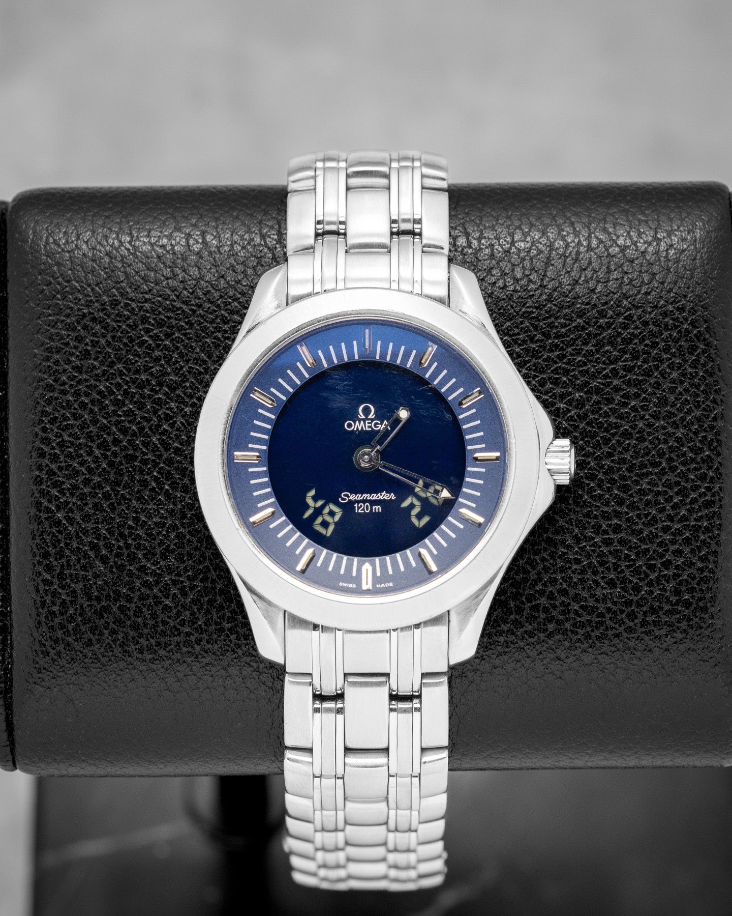 Omega Seamaster 2521.81.00 Blue Steel Watch | Noah's Fine Watches and Jewelry Dallas