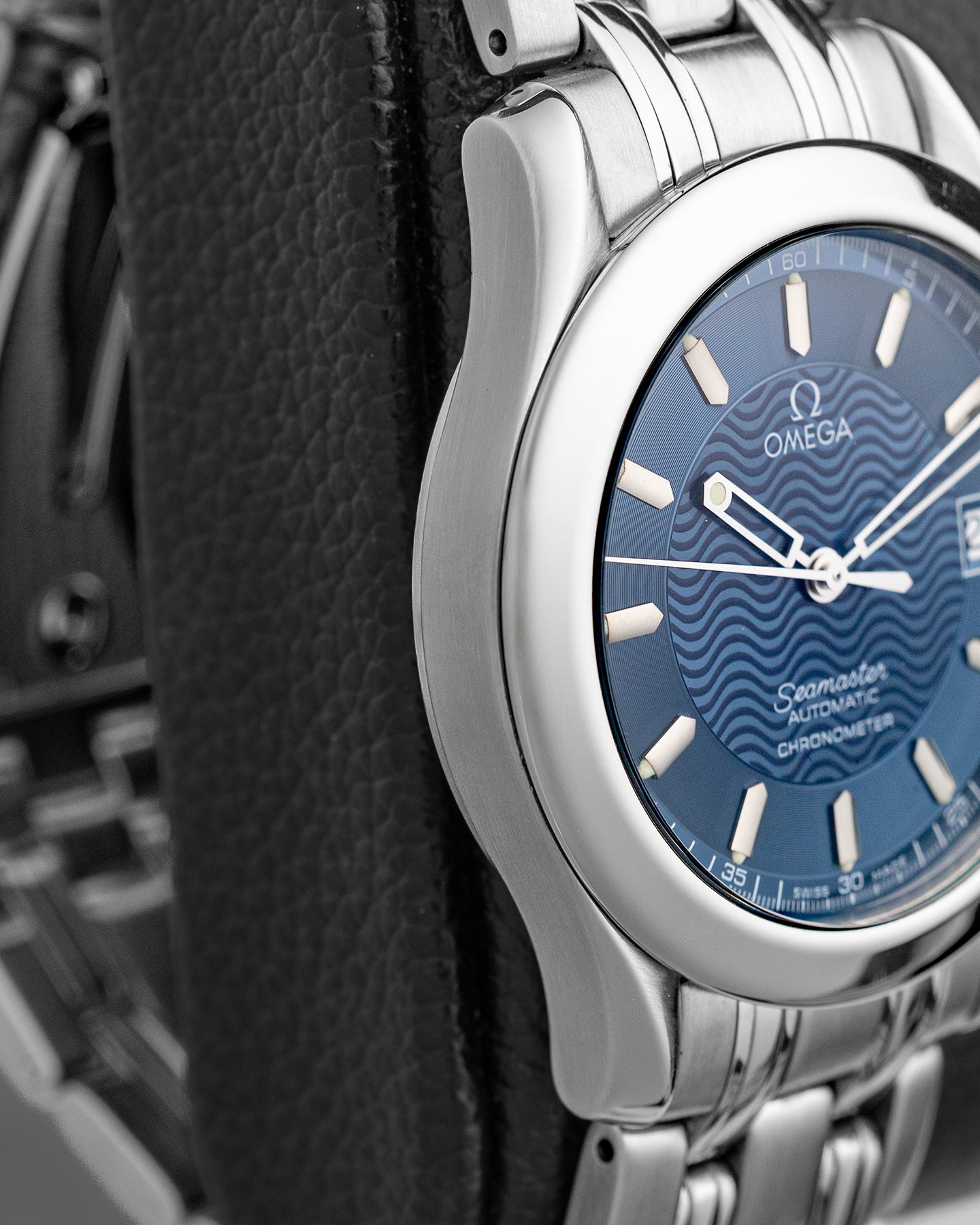 Omega Seamaster 36 Blue 2501.81 – Noah's Fine Watches & Jewelry