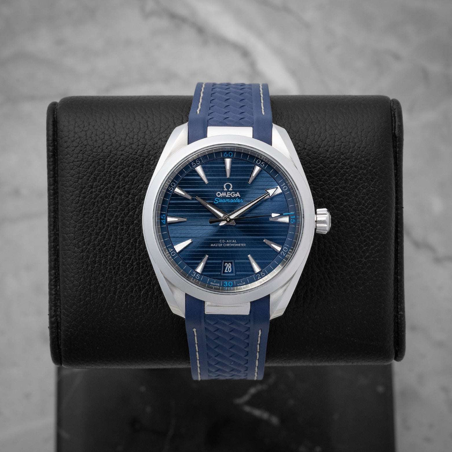 Omega Seamaster Aqua Terra 220.12.41.21.03.001 | Noah's Fine Watches
