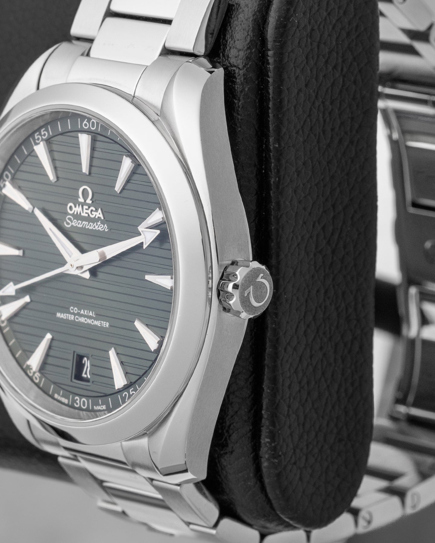 Green Omega Seamaster Aqua Terra 220.10.41.21.10.001 | Noah's Fine Watches Dallas, TX