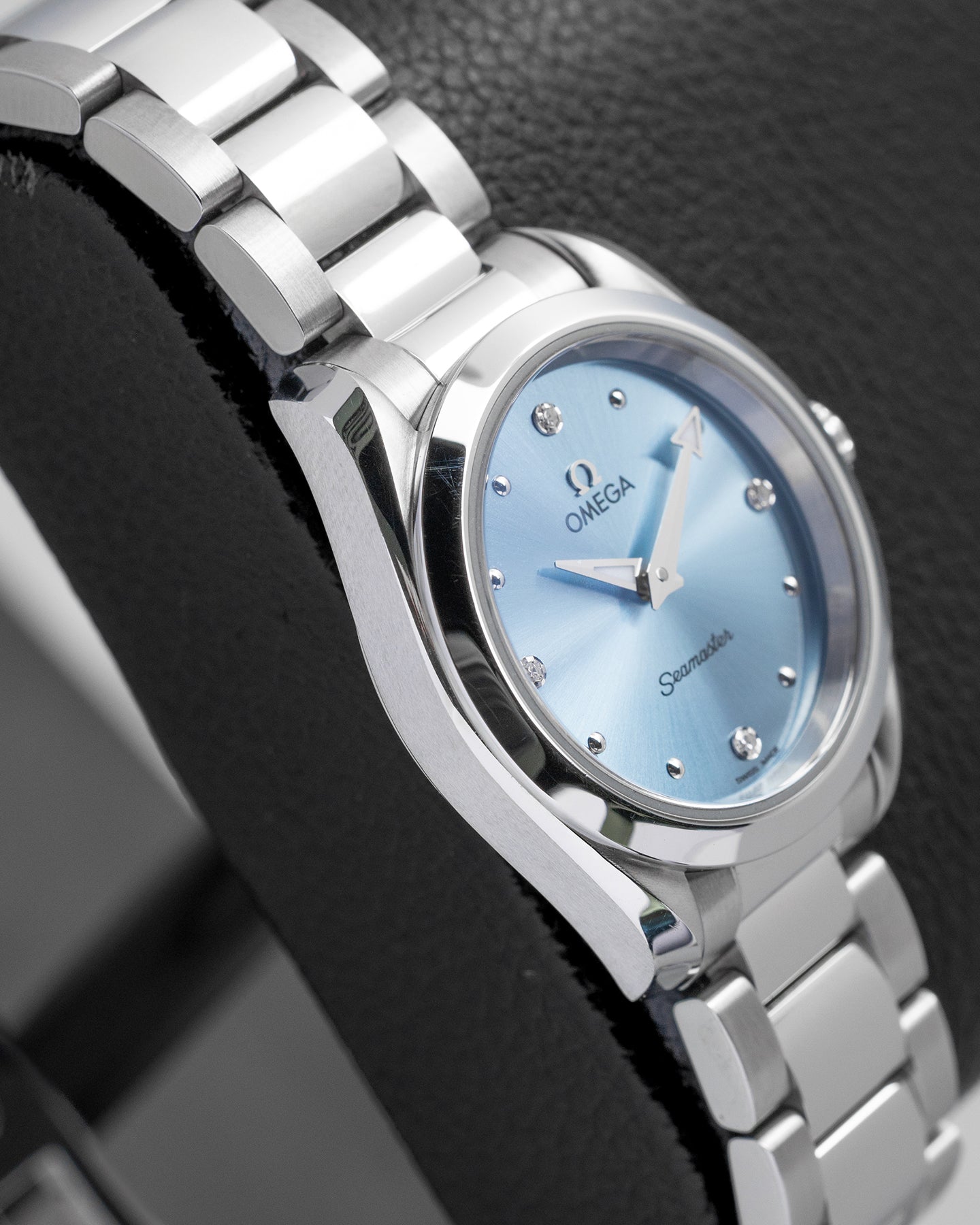 Omega Seamaster Aqua Terra Icy Blue Diamond 22010286053001 Watch | Noah's Fine Watches