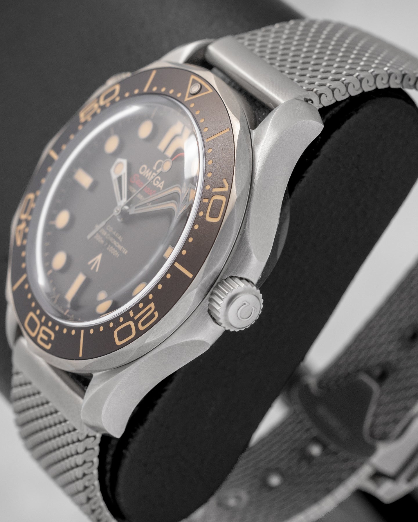 Omega Seamaster Diver James Bond 21090422001001 Watch | Noah's Fine Watches and Jewelry